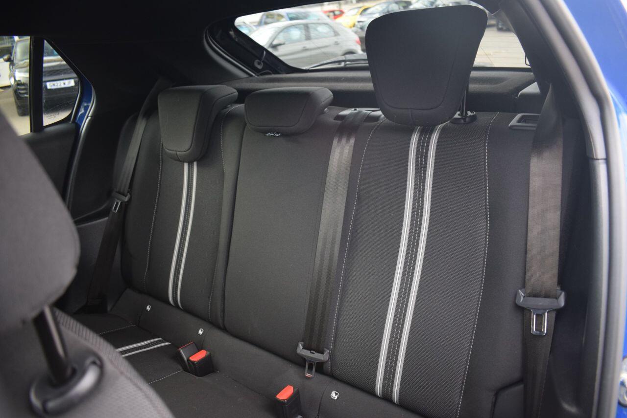 Vauxhall Corsa view 18