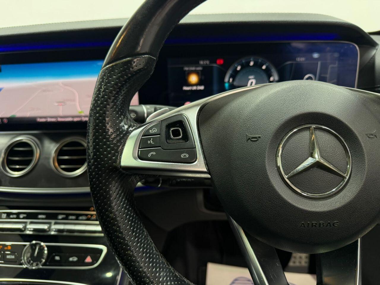 Mercedes-Benz E-Class view 26