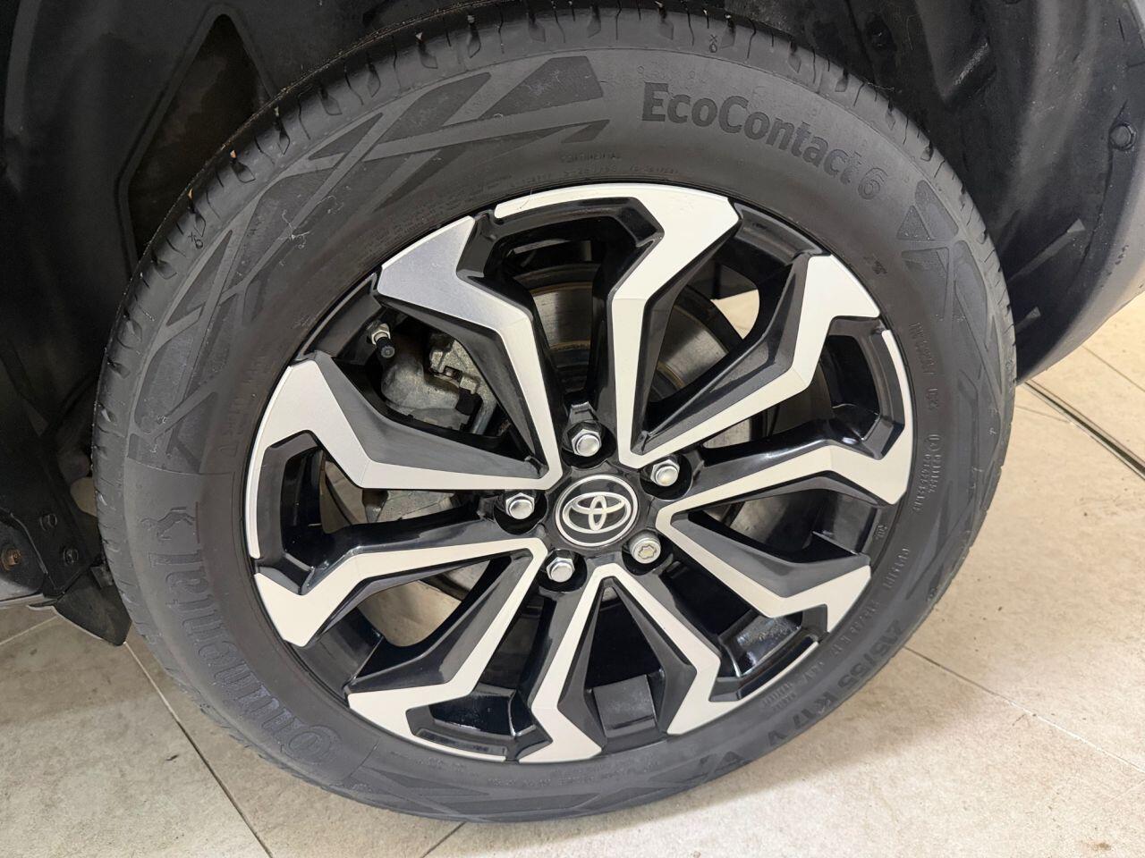 Toyota Yaris Cross view 30