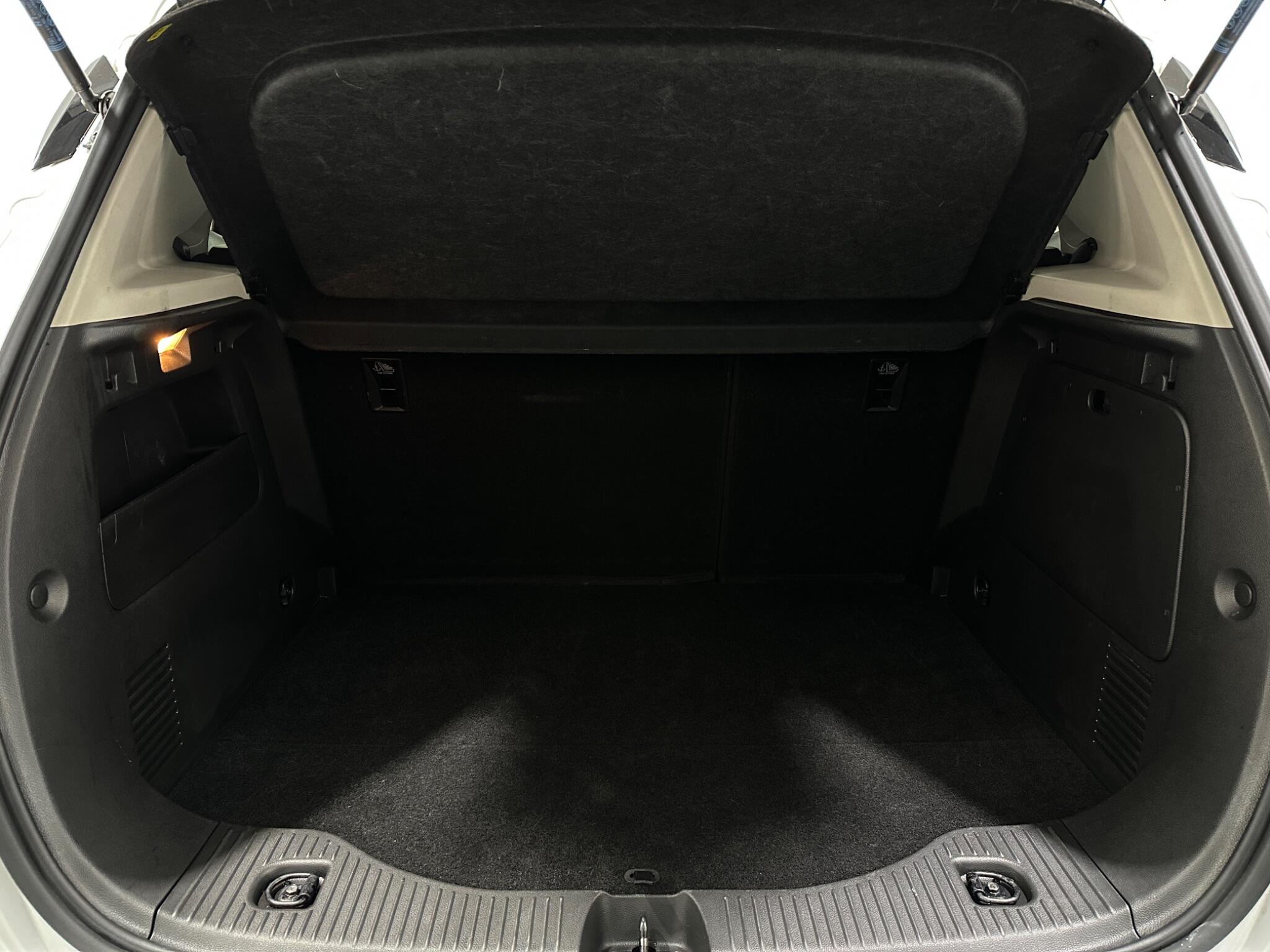Vauxhall Mokka X view 45