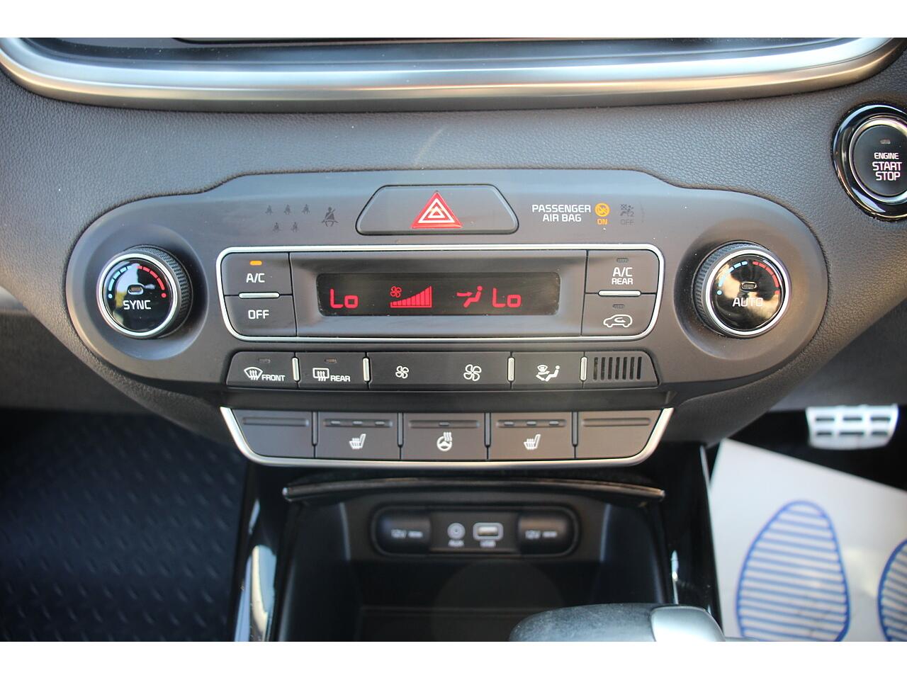 Kia Sorento view 28