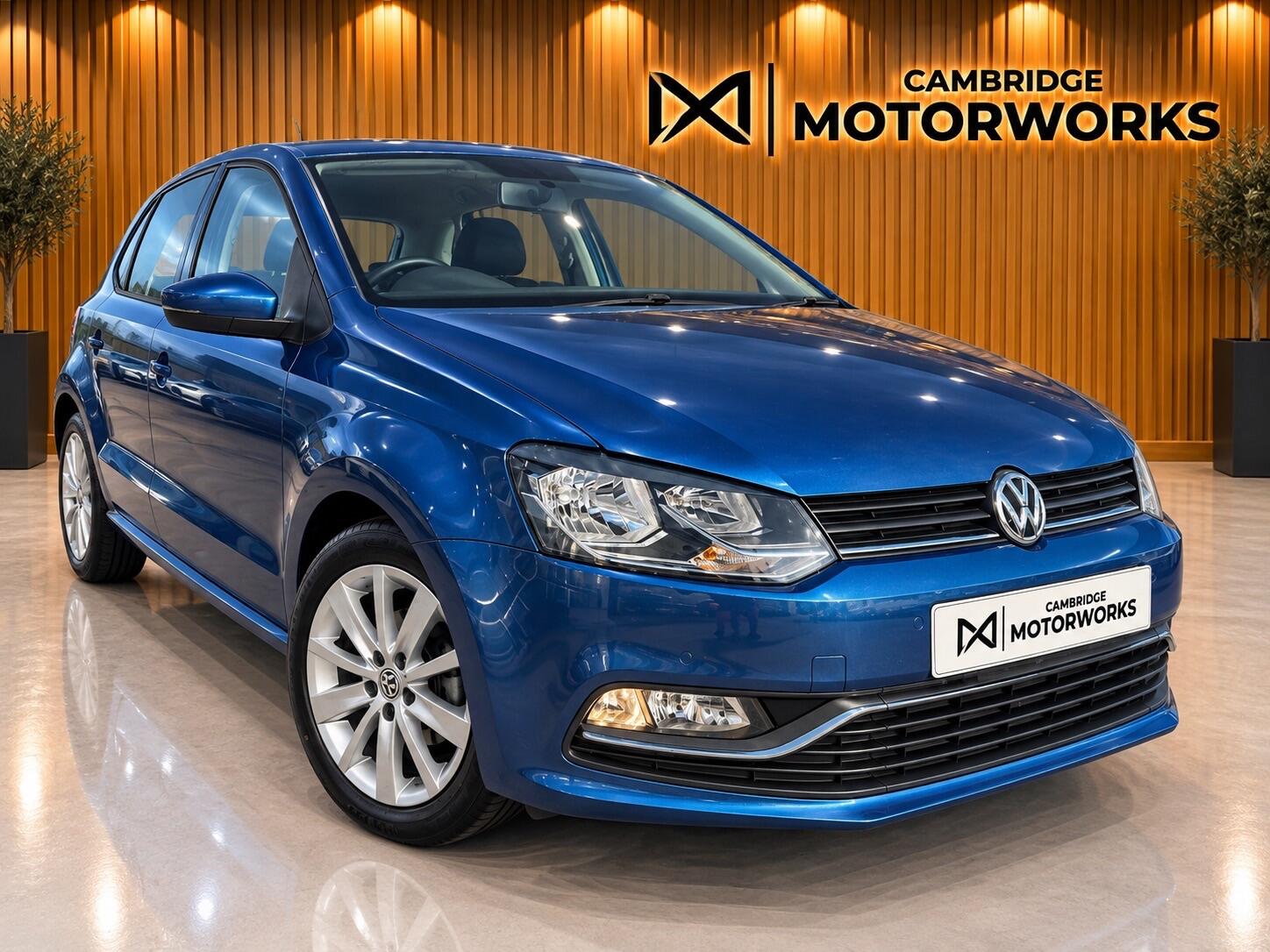2015 Volkswagen Polo in Blue for sale