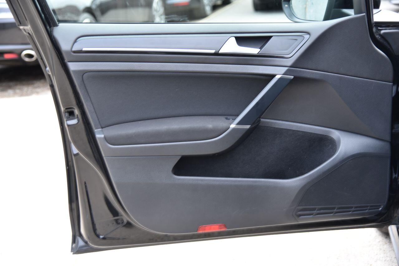 Volkswagen Golf view 47