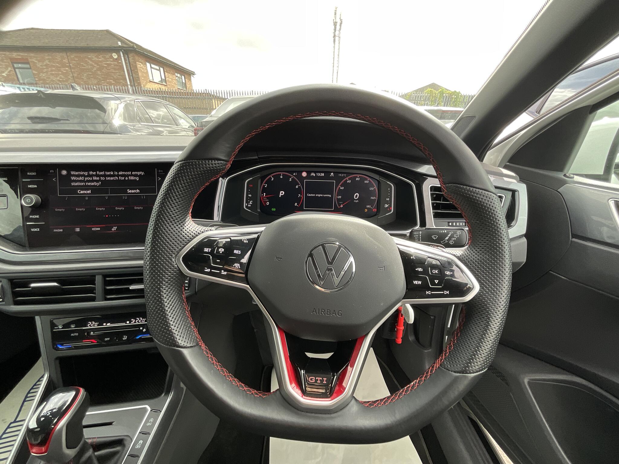 Volkswagen Polo view 20