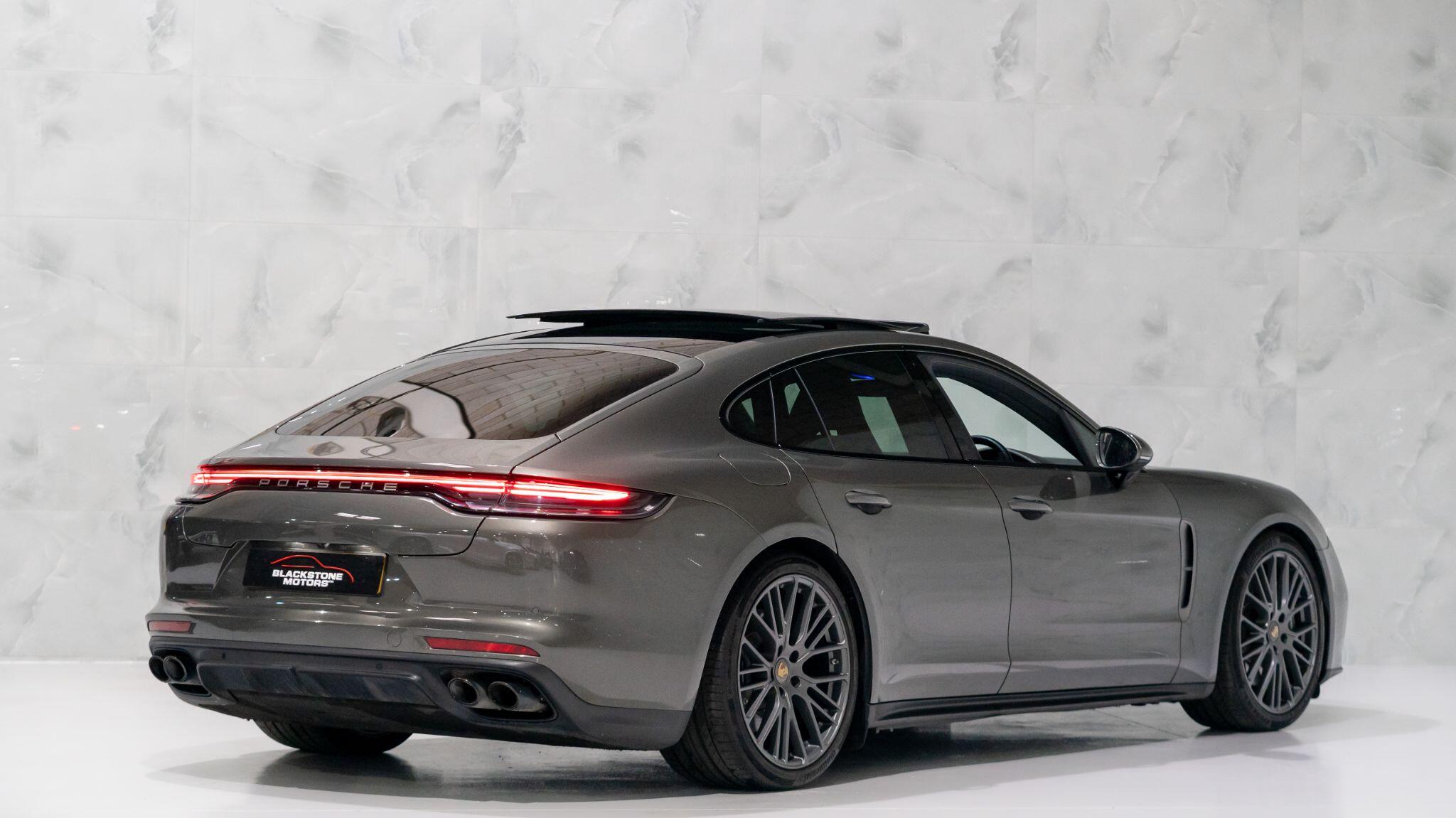Porsche Panamera view 8