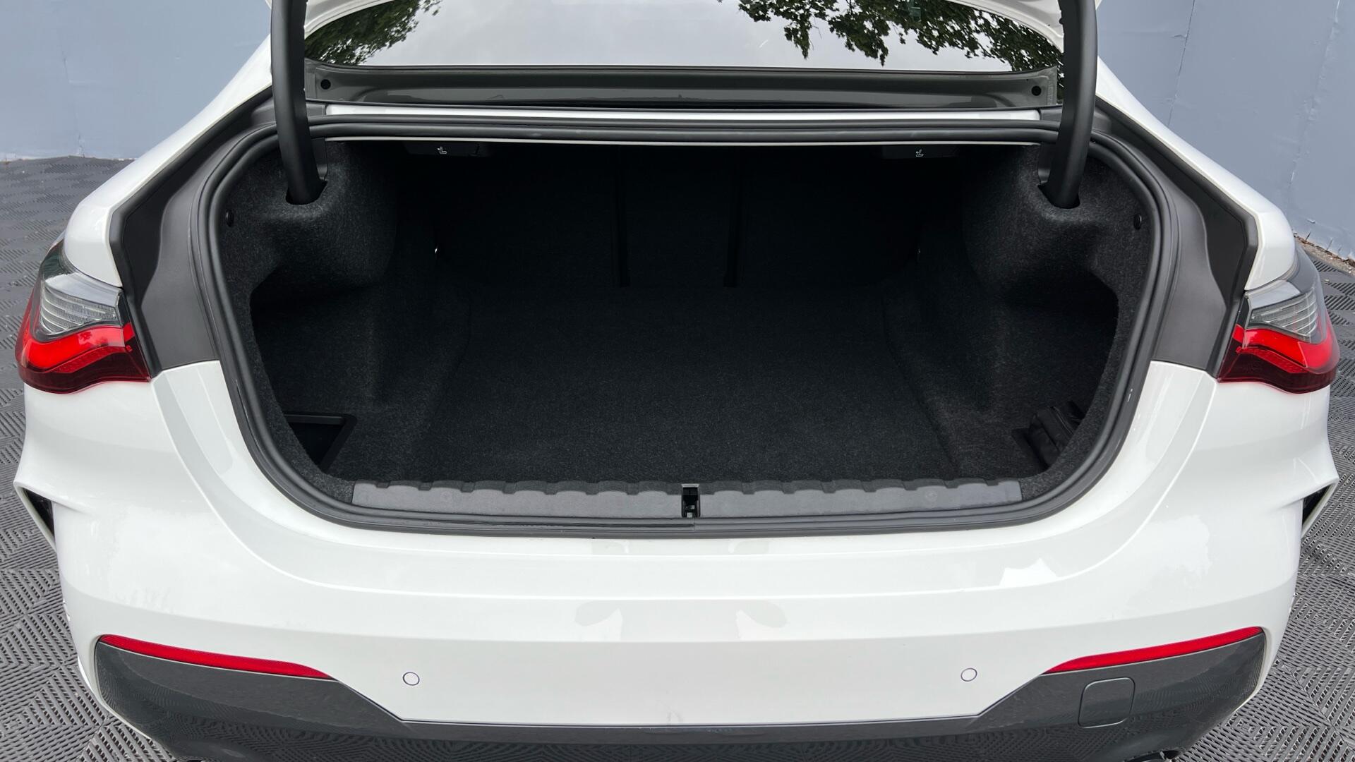 BMW 4 Series view 13