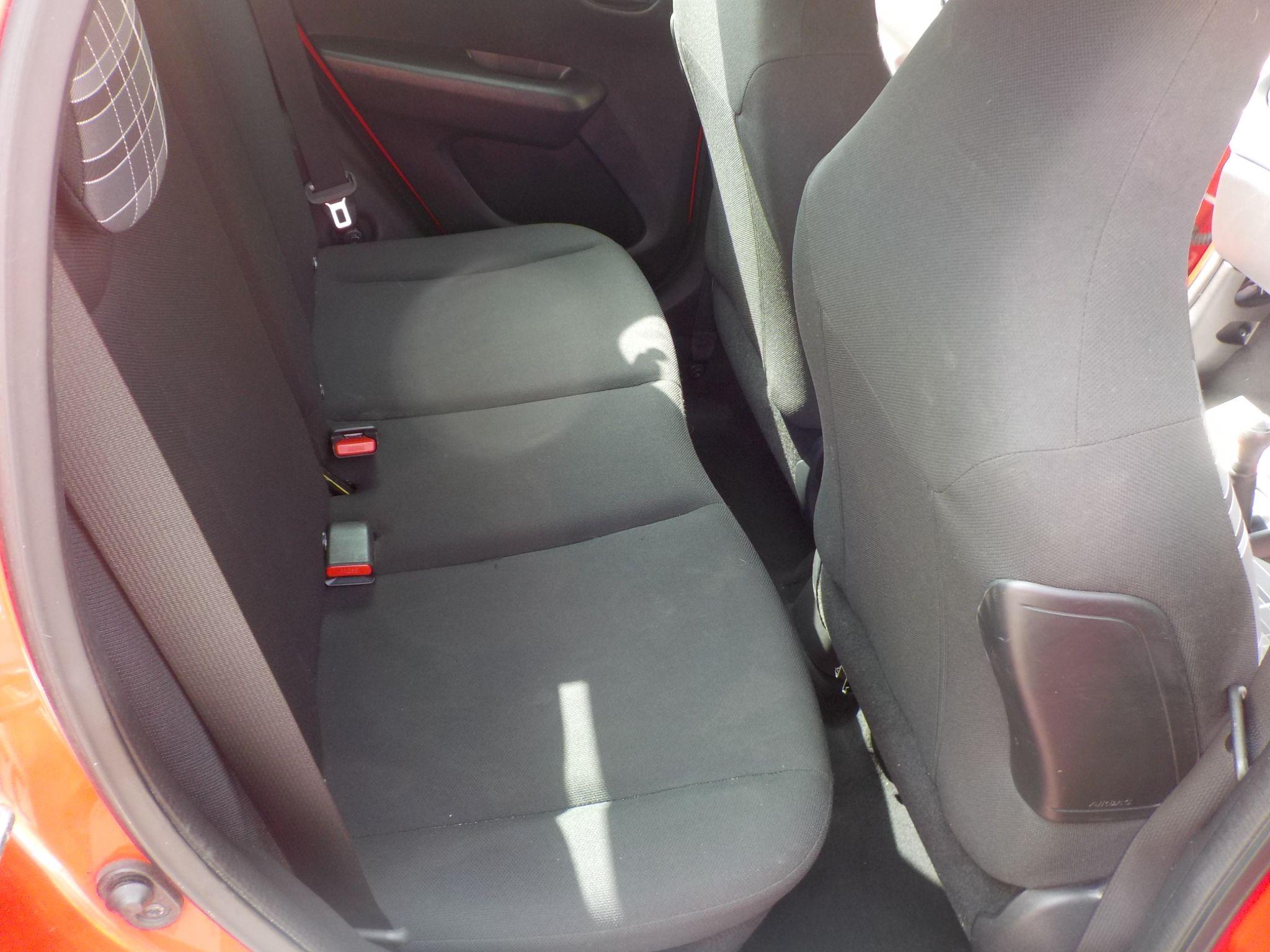 Peugeot 108 1.0 Active Euro 6 5dr