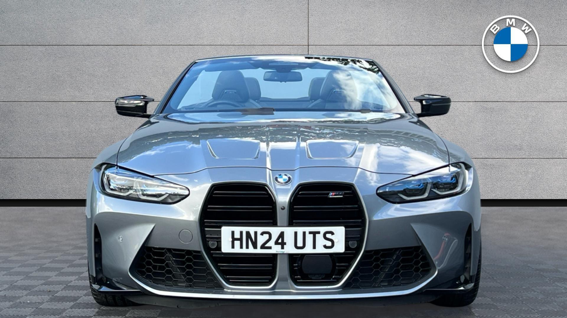 BMW M4 view 16