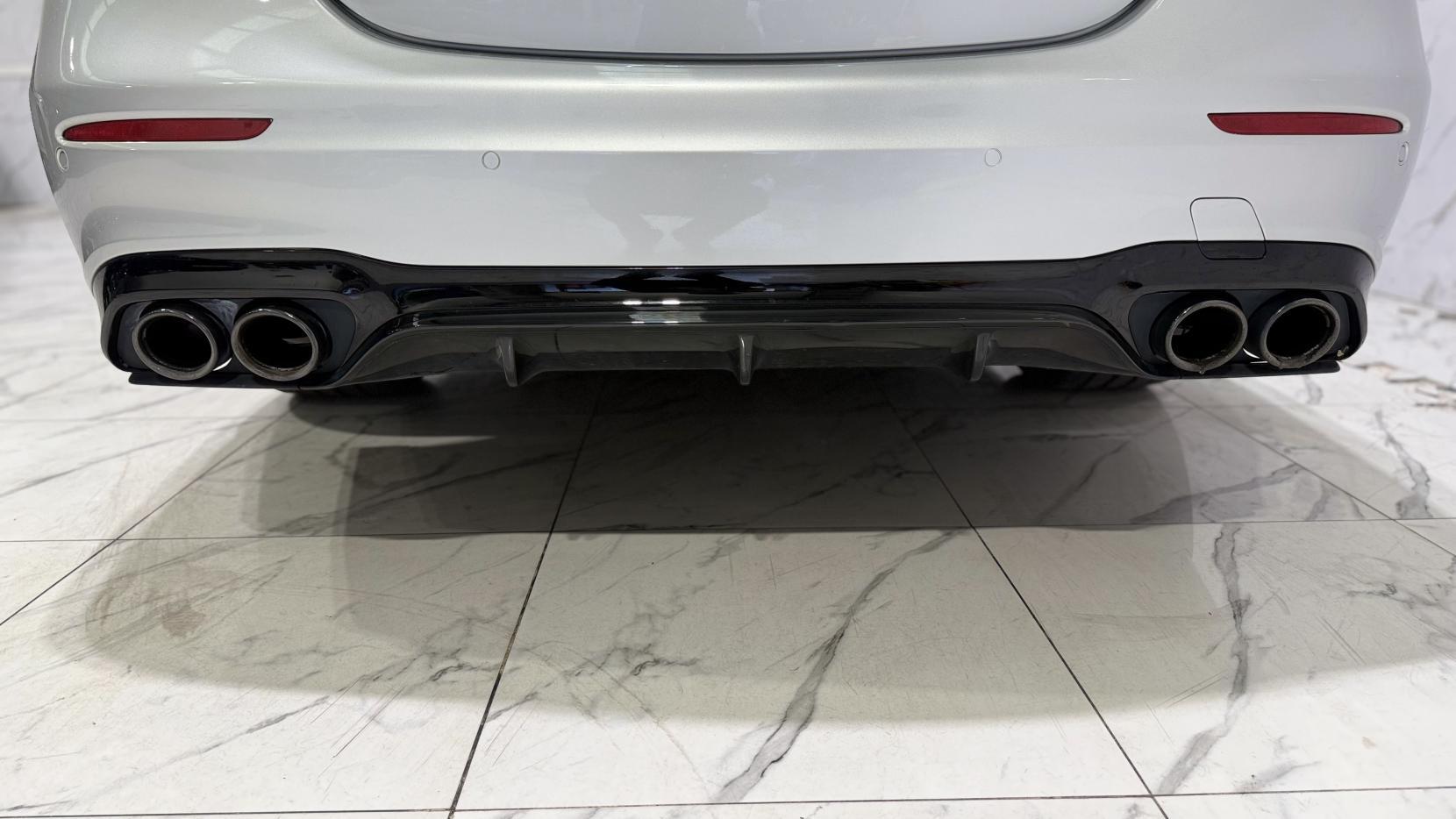 Mercedes-Benz E Class view 55