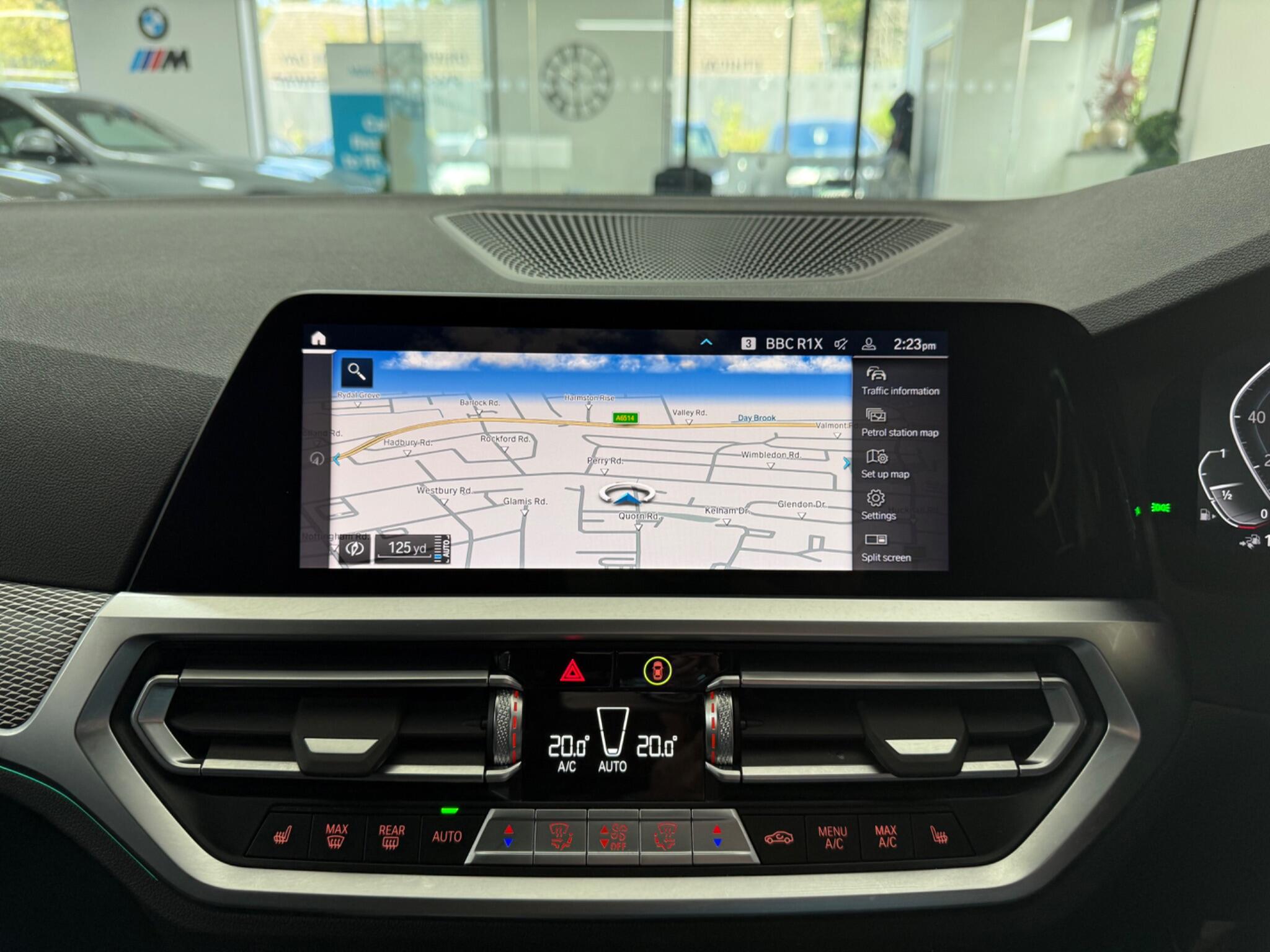 BMW 3 Series view 13
