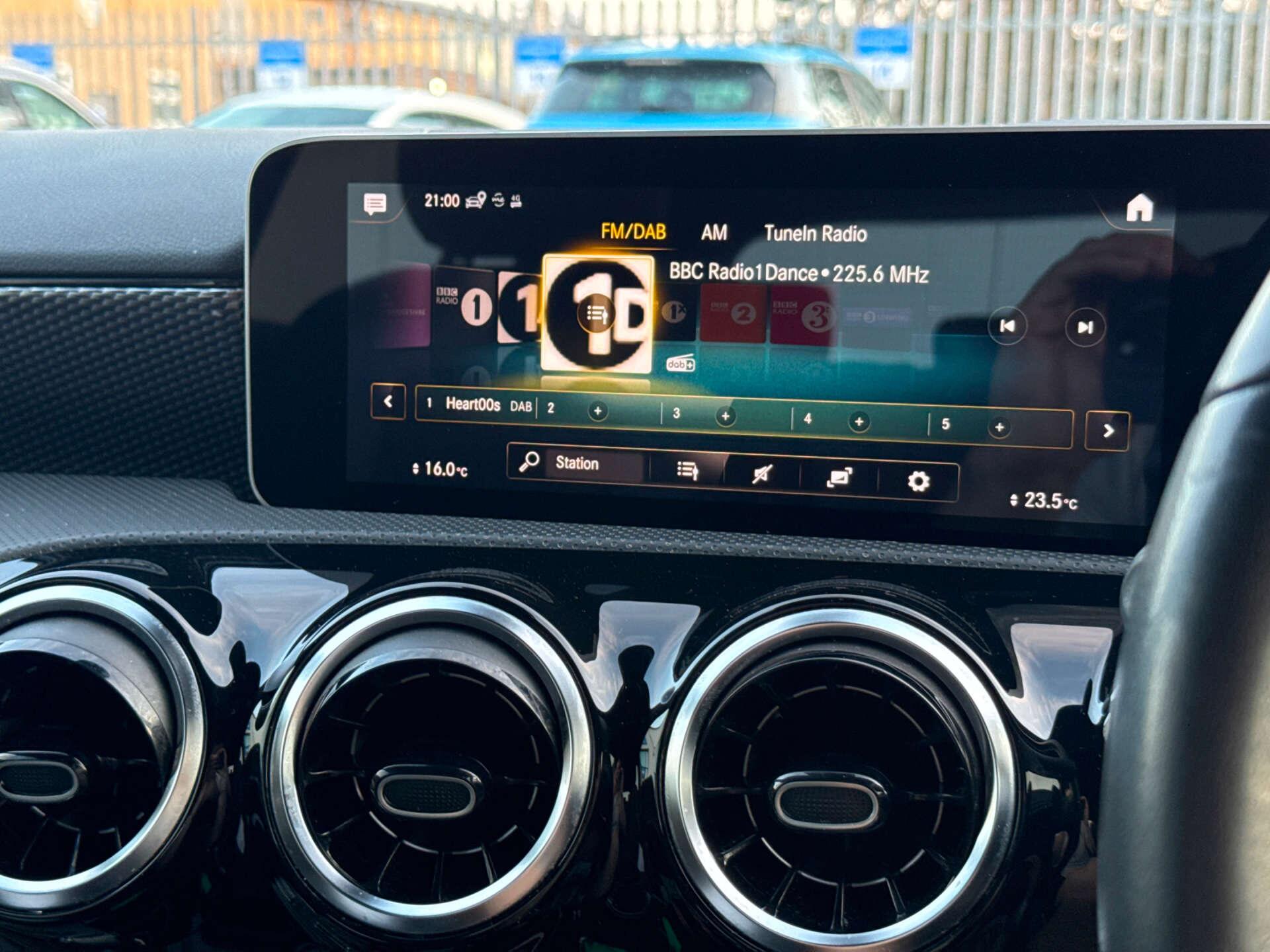 Mercedes-Benz A Class view 75