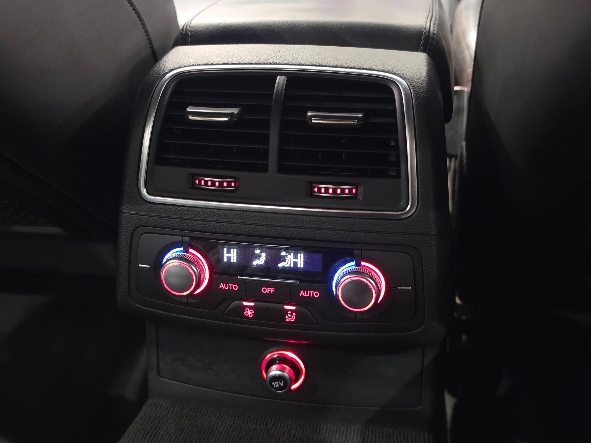 Audi A6 view 22