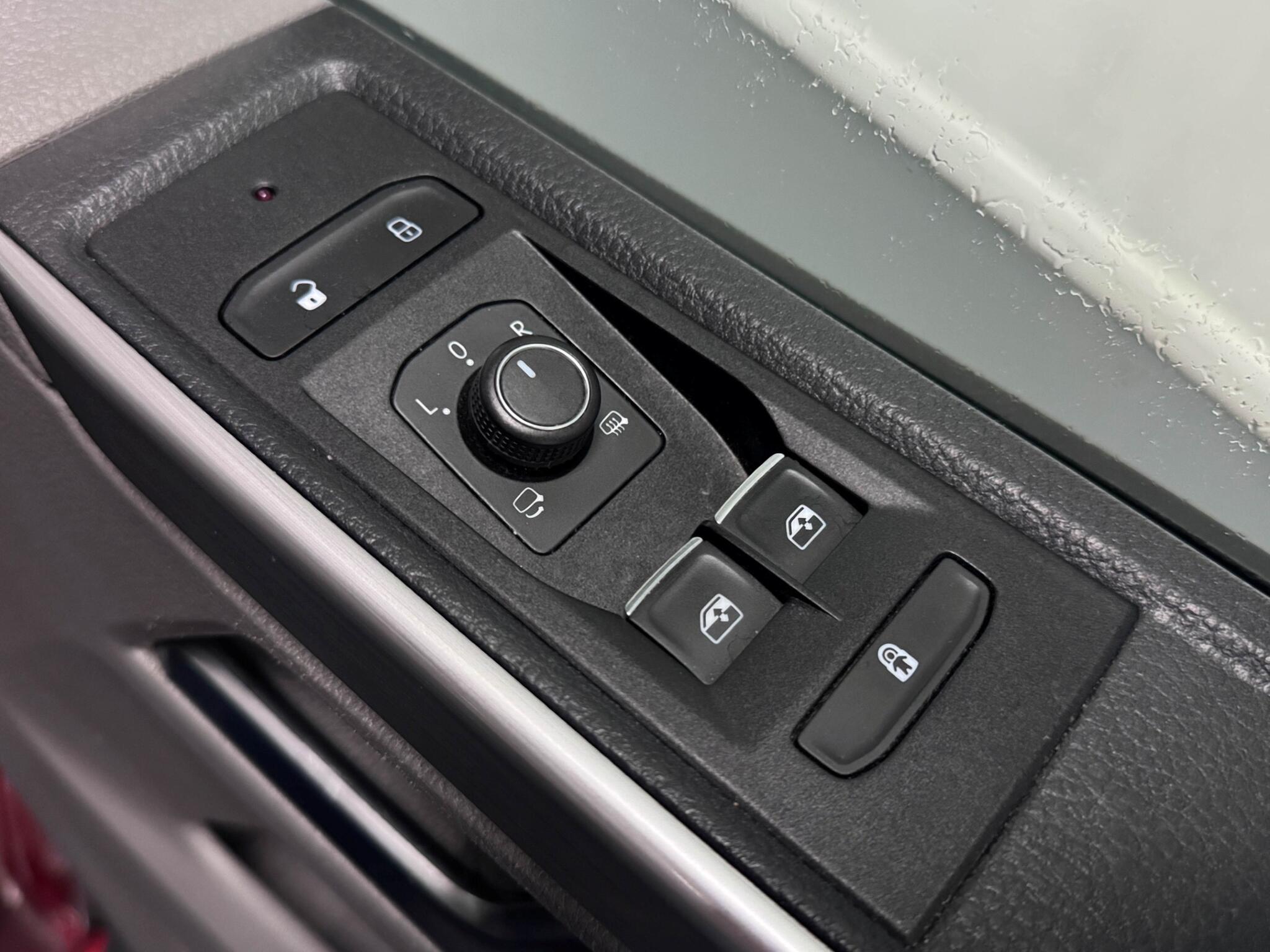 Volkswagen California view 14