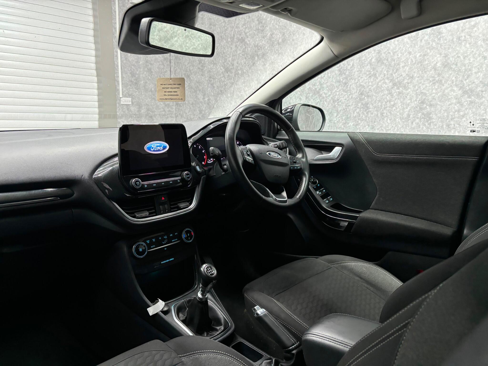 Ford Puma view 6