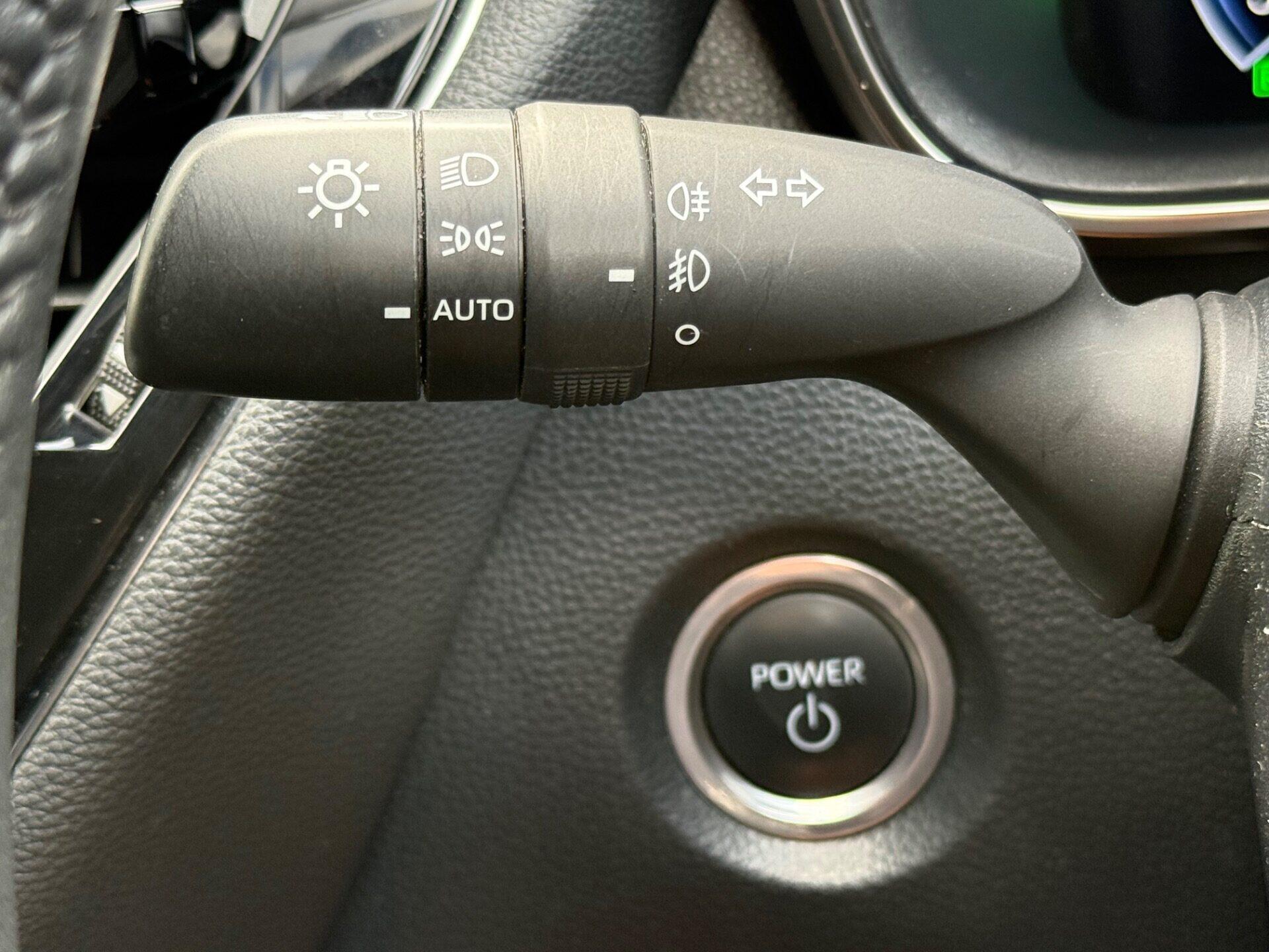 Toyota Corolla view 45