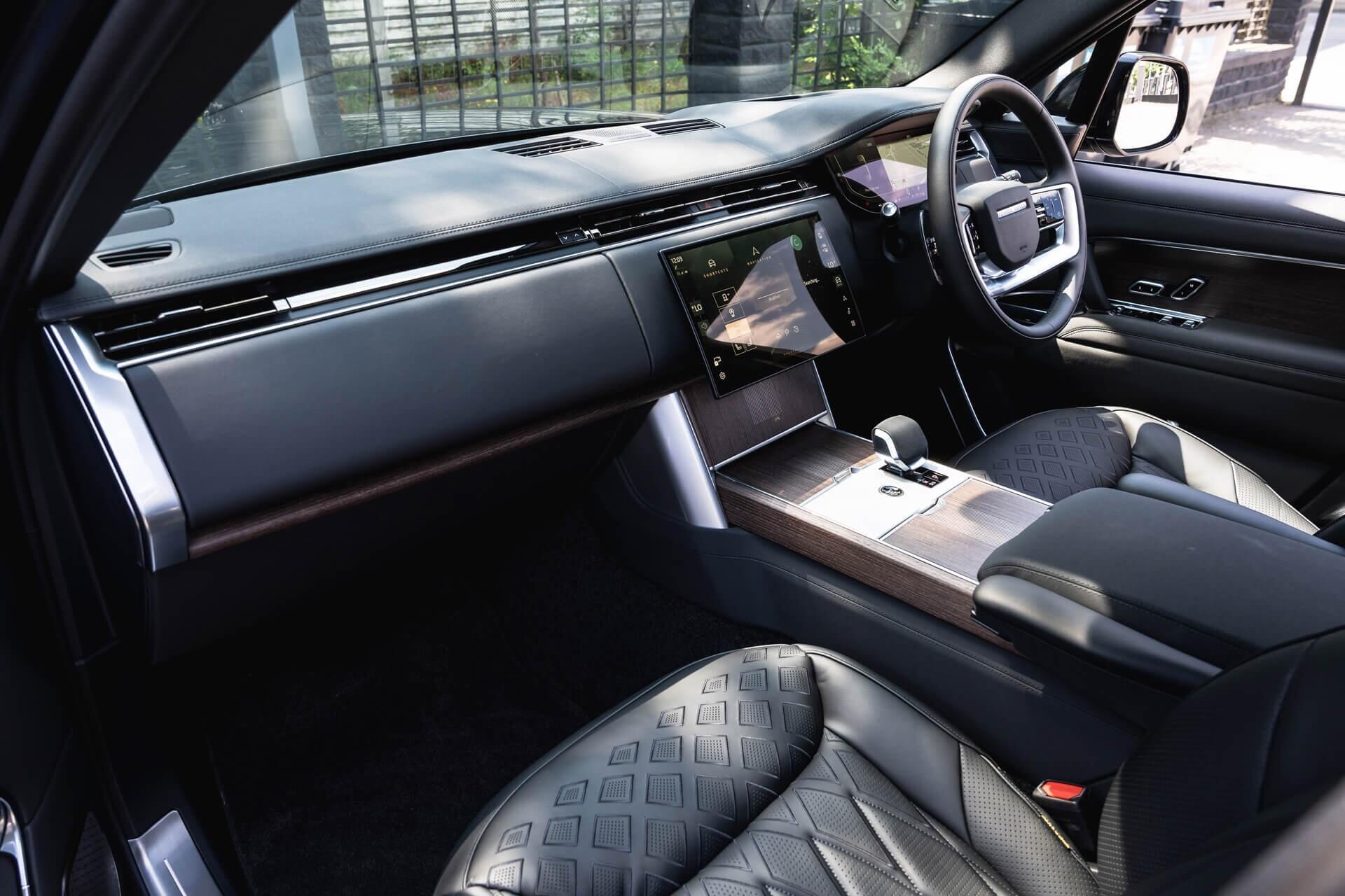 Land Rover Range Rover view 44