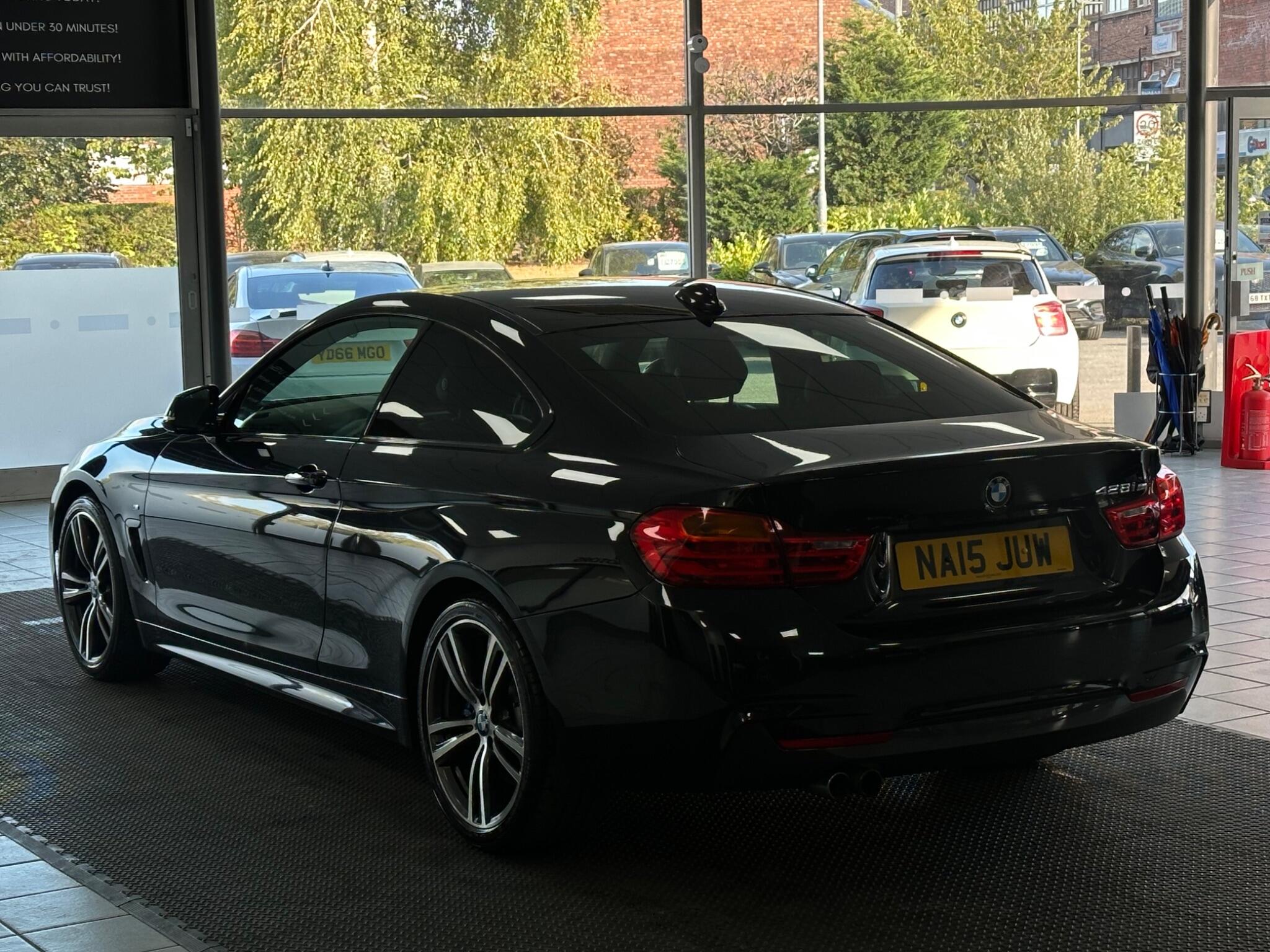 BMW 4 Series view 9