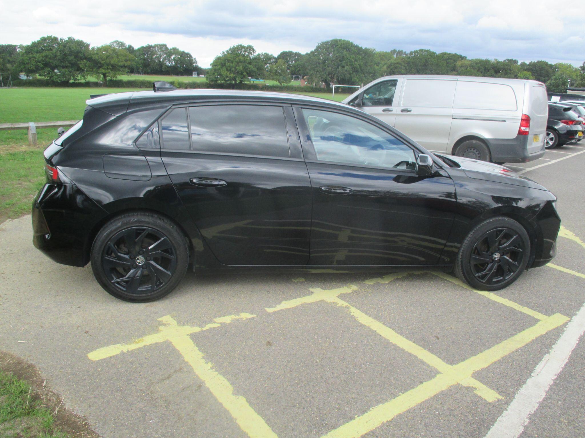 Vauxhall Astra view 10