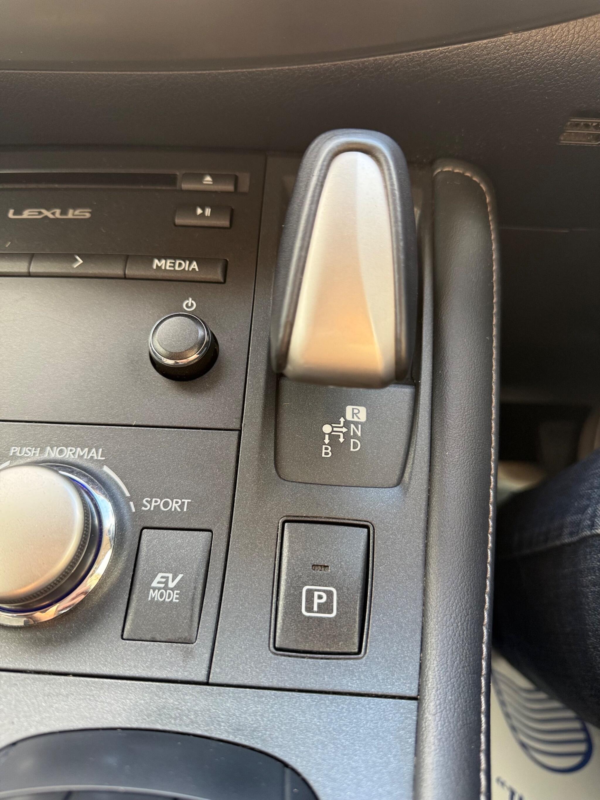Lexus CT view 22