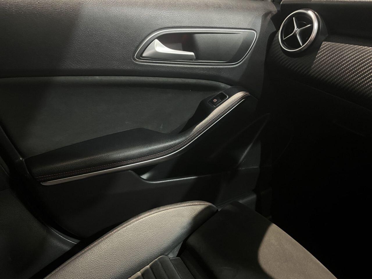 Mercedes-Benz A Class view 12