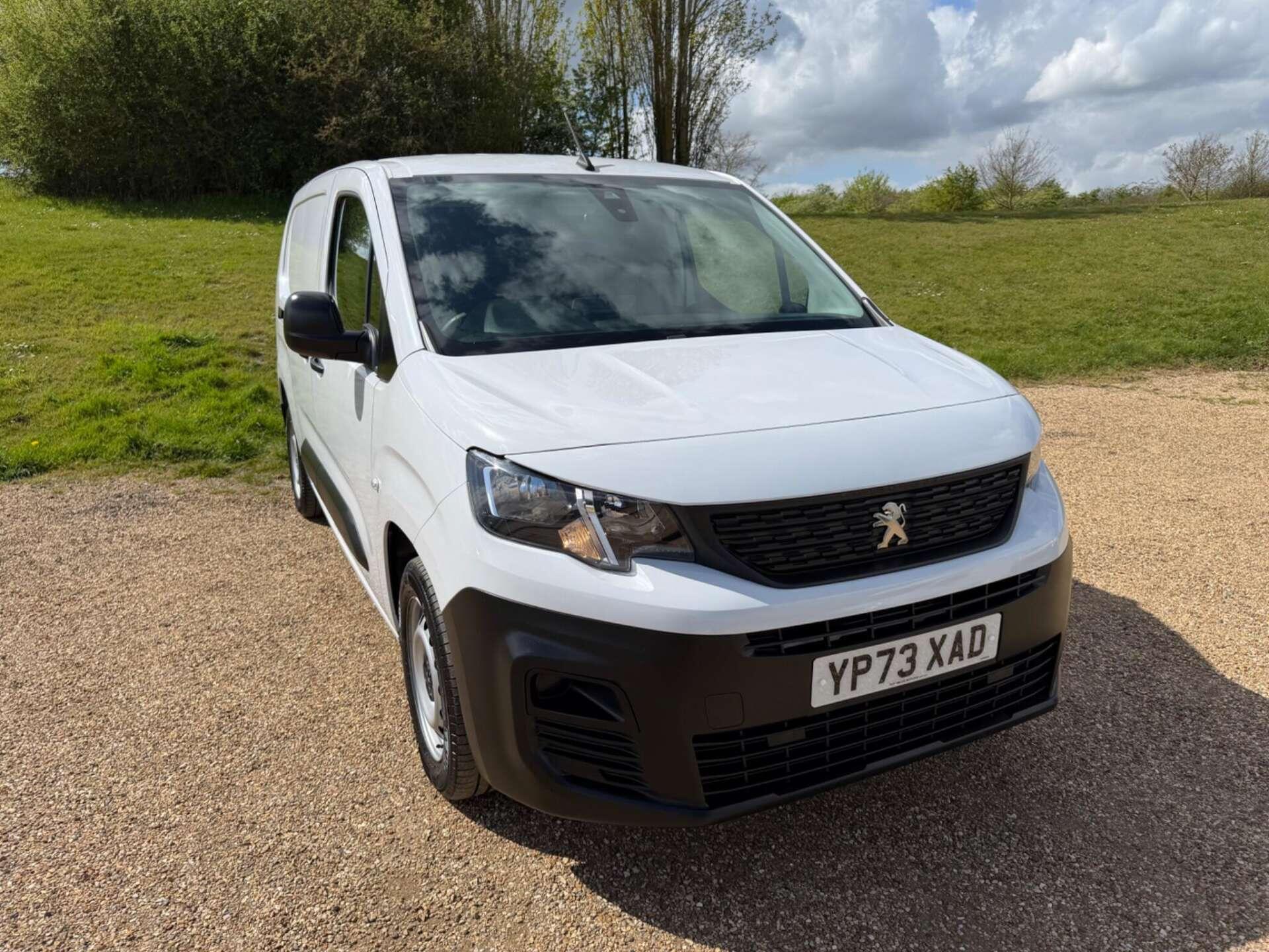 Peugeot Partner main image