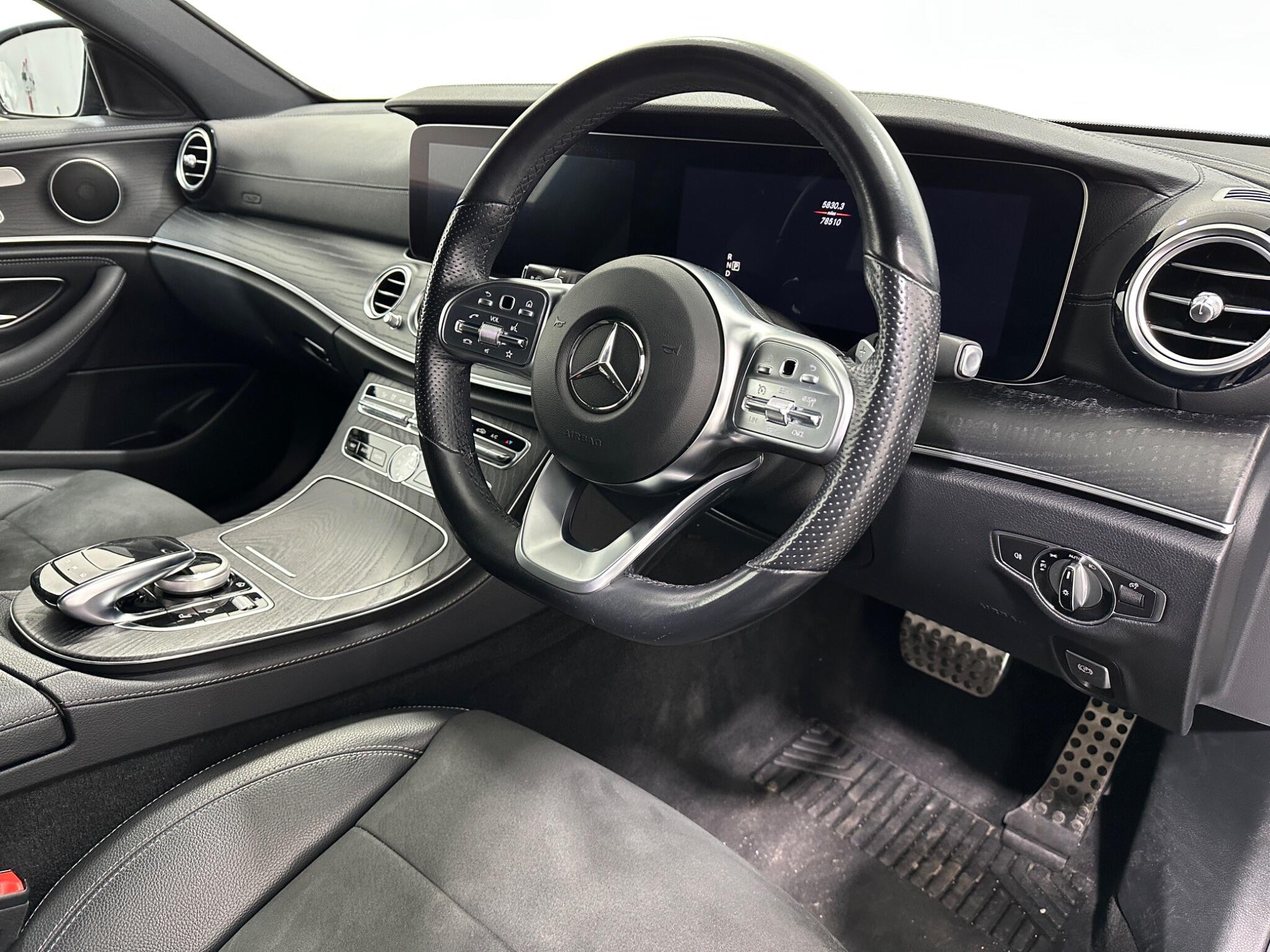 Mercedes-Benz E Class view 11