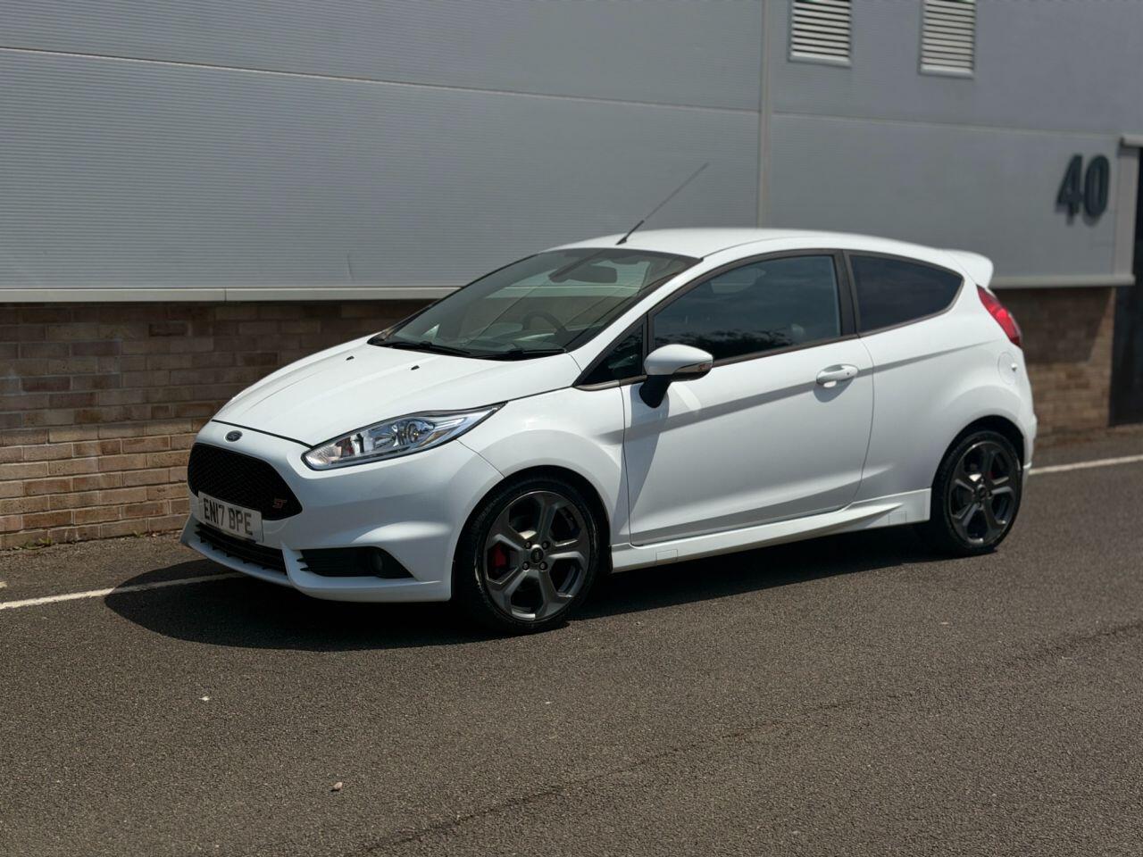 Ford Fiesta view 27