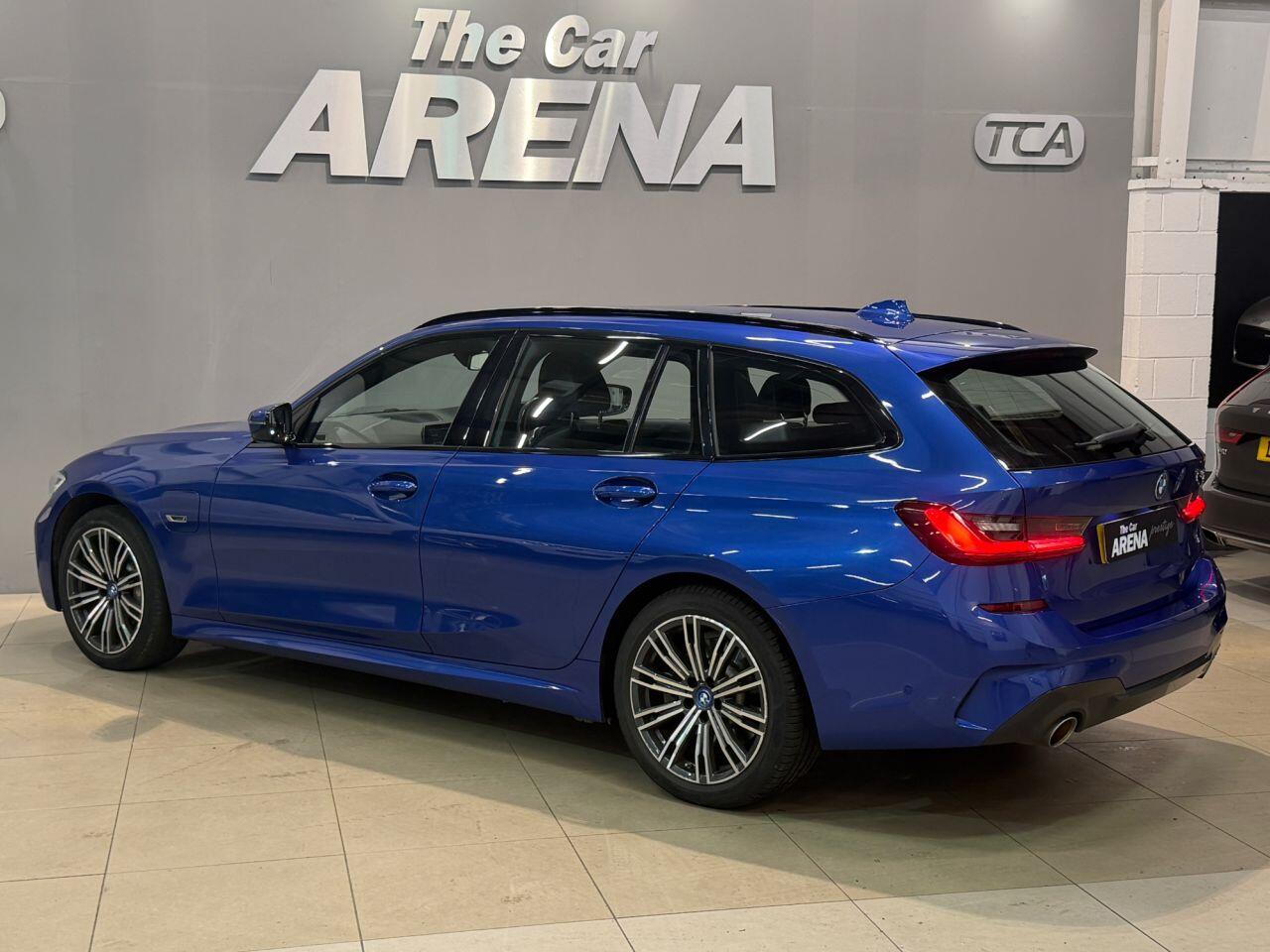 BMW 3 Series view 8
