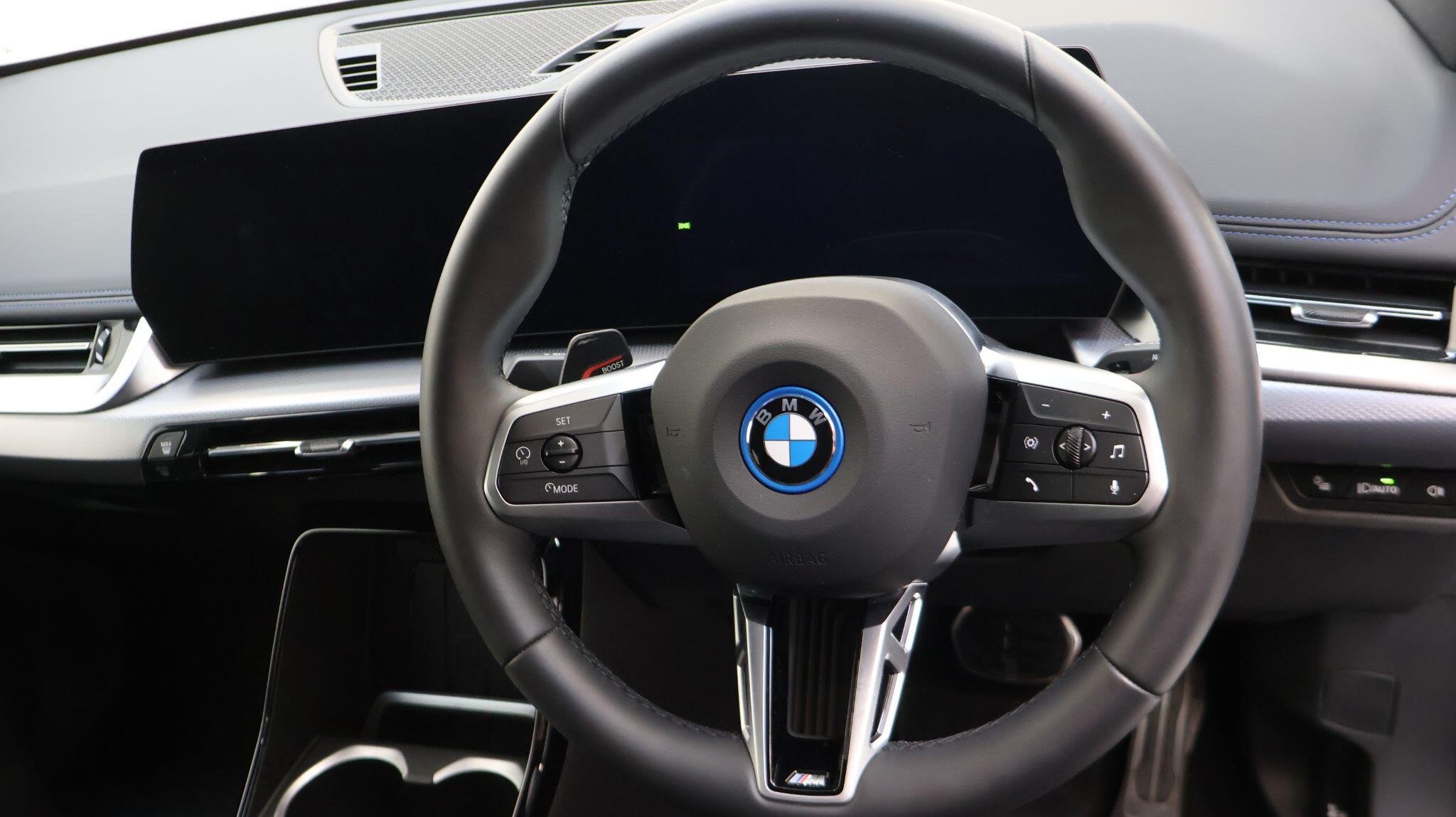 BMW iX1 view 46