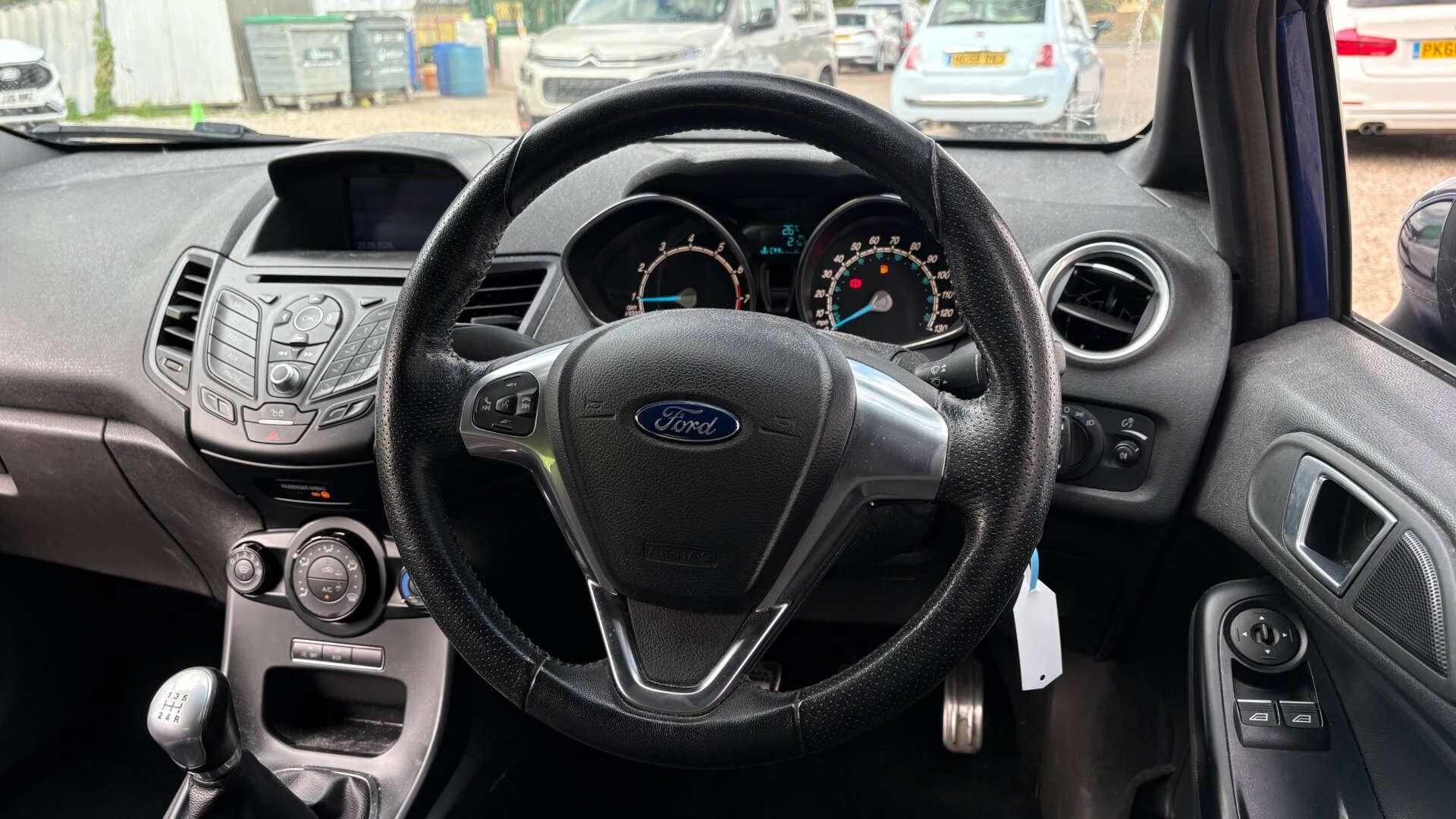 Ford Fiesta view 15