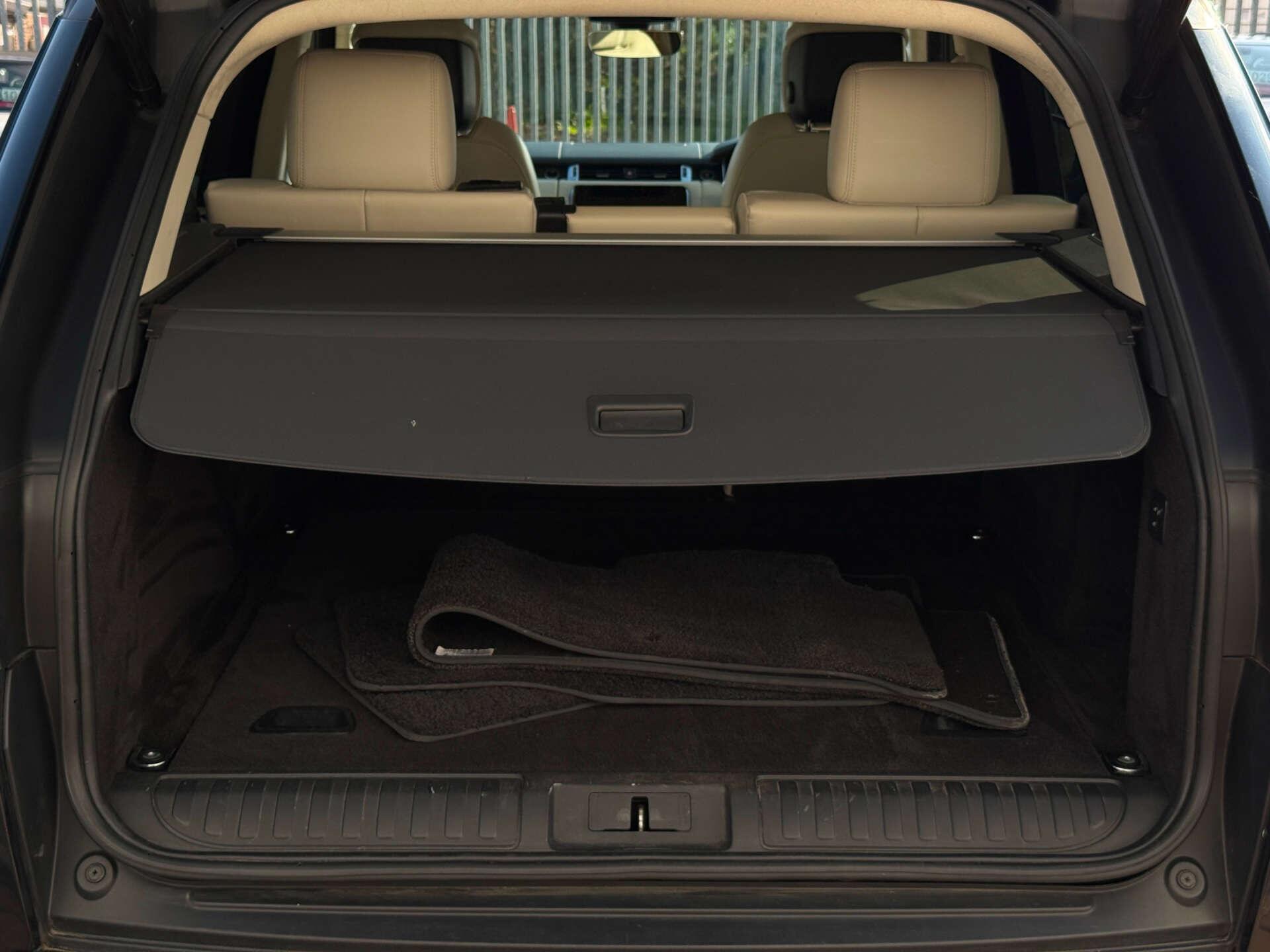 Land Rover Range Rover Sport view 32