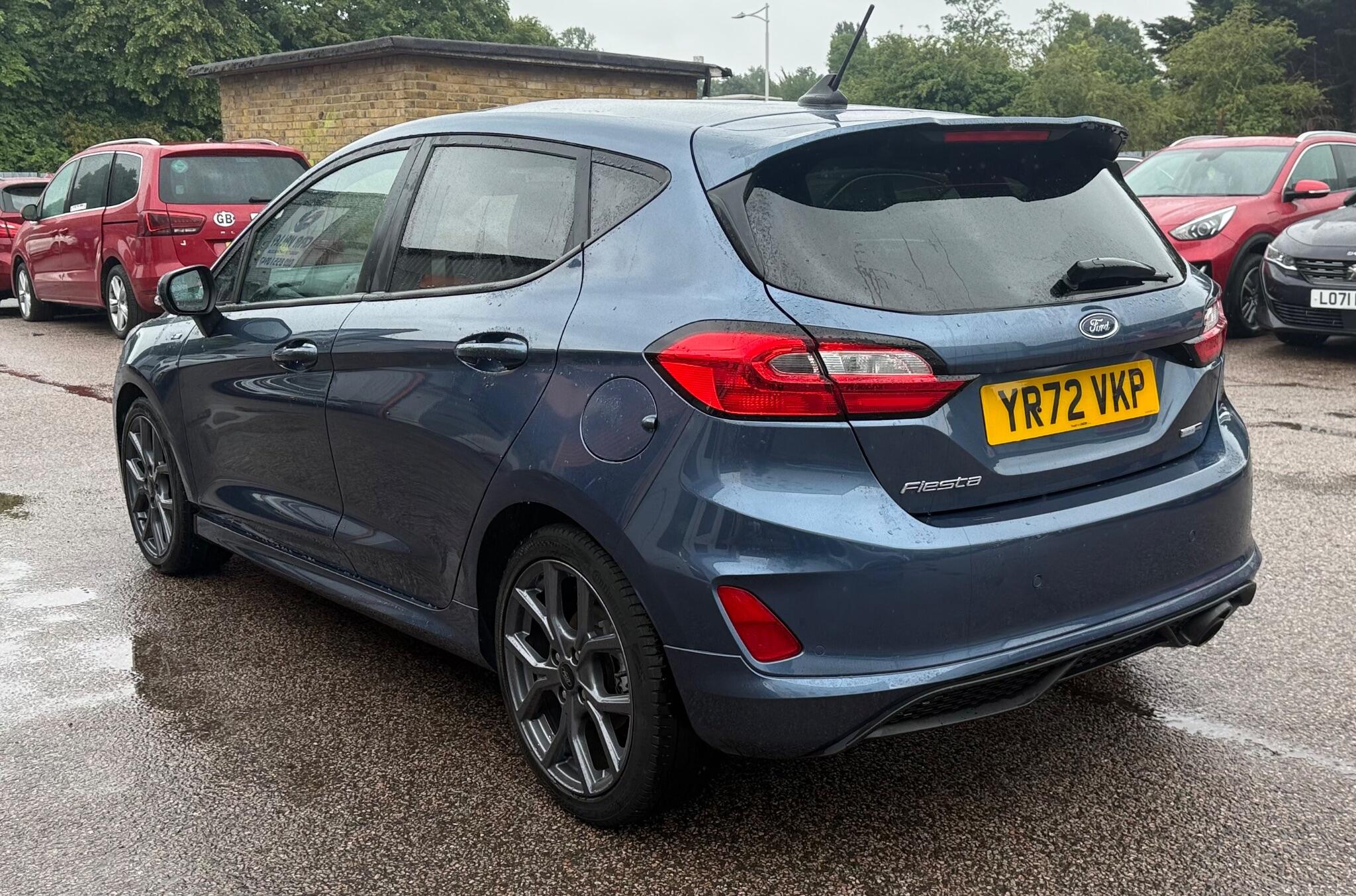 Ford Fiesta view 3