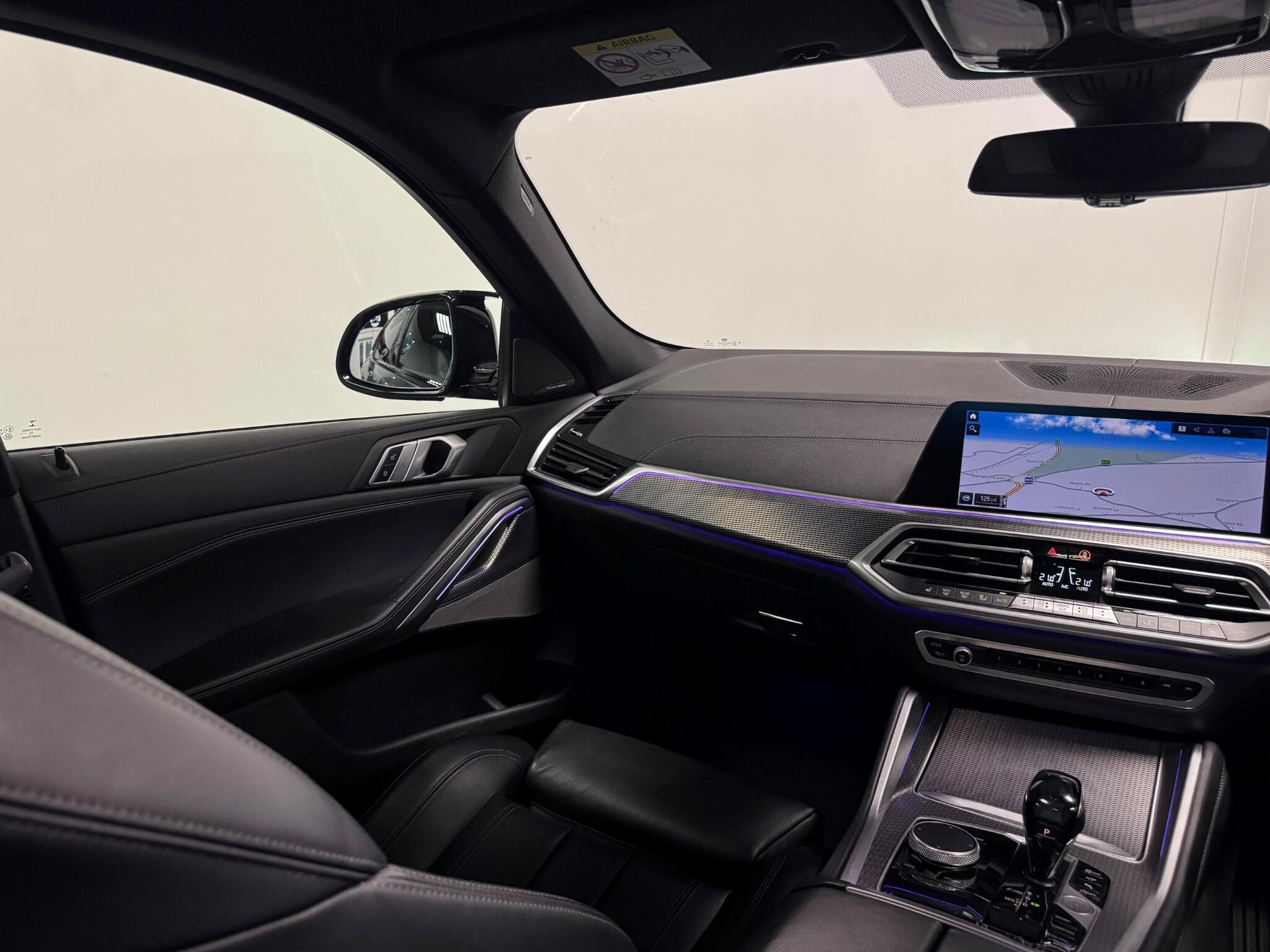 BMW X6 view 31