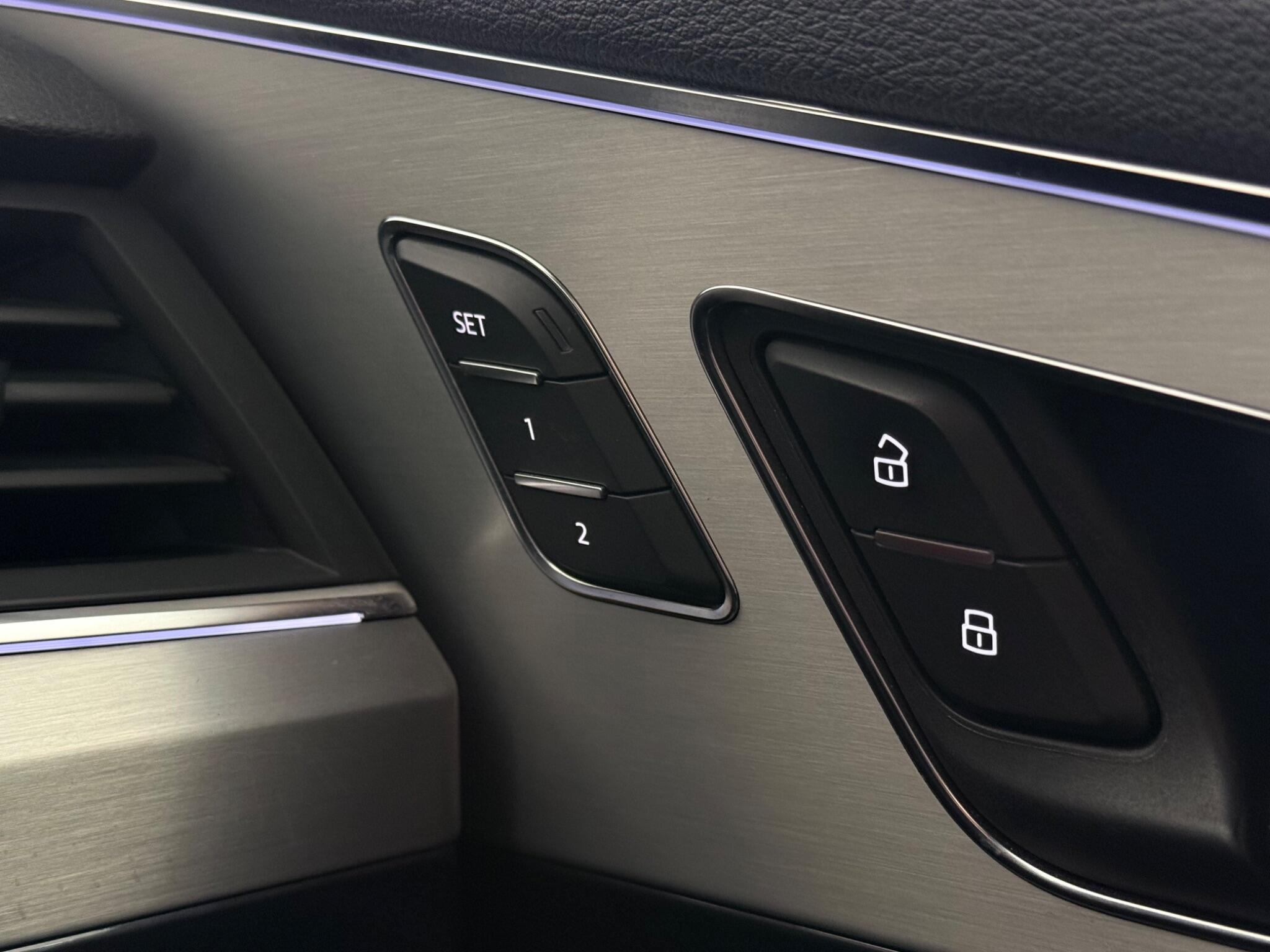 Audi Q7 view 22