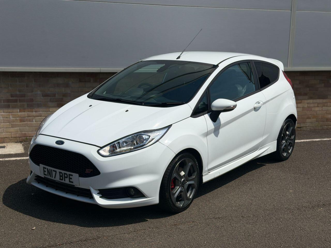 Ford Fiesta view 30