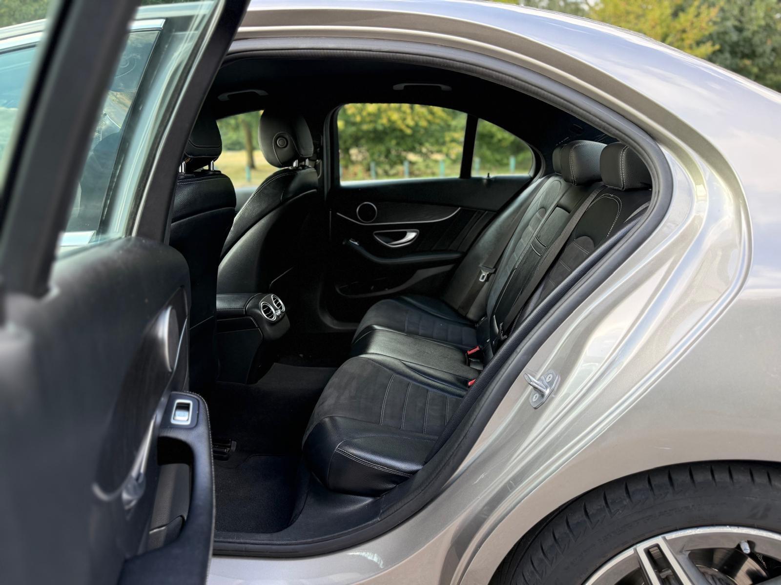 Mercedes-Benz C-Class view 43