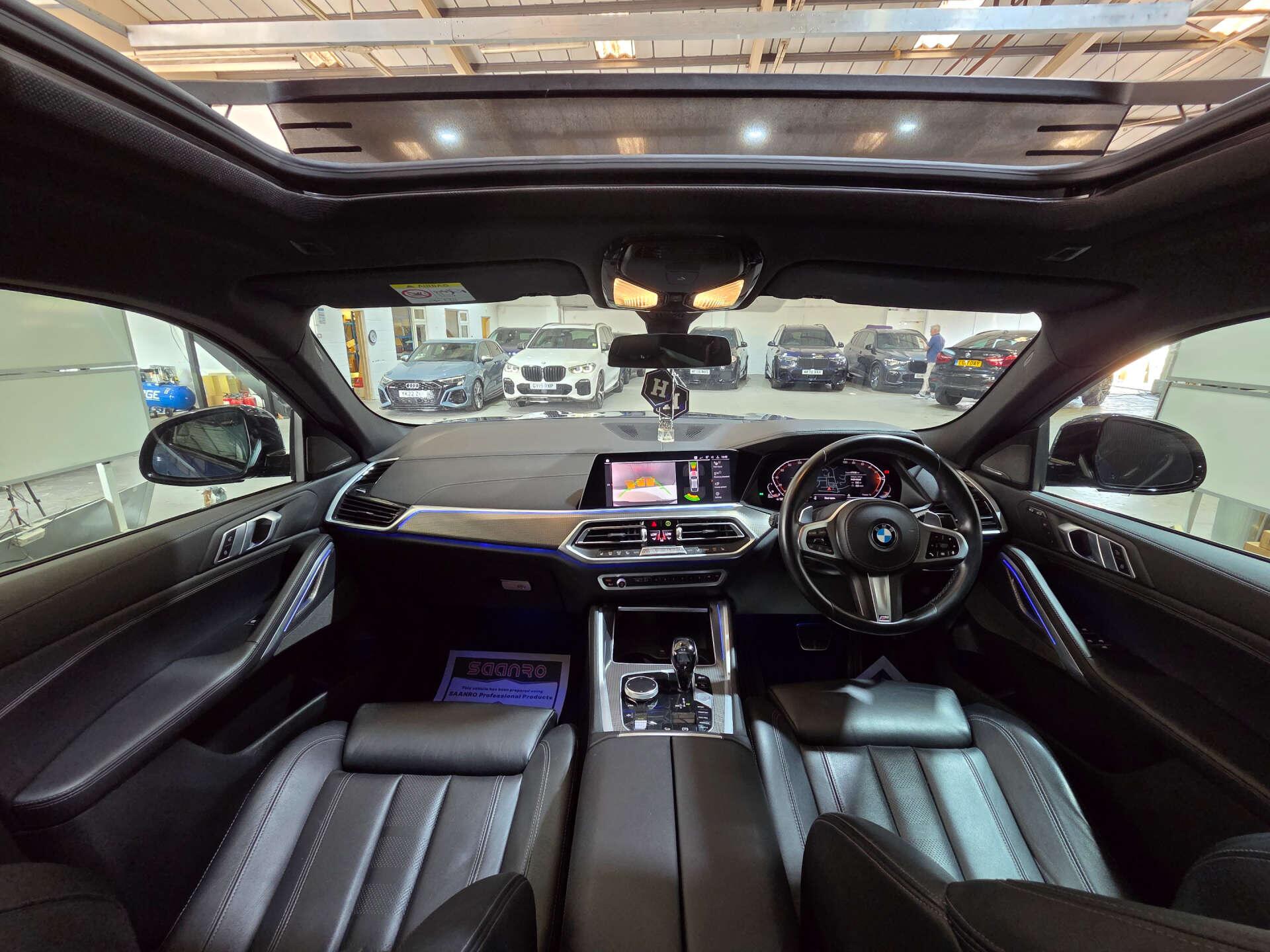 BMW X6 view 25
