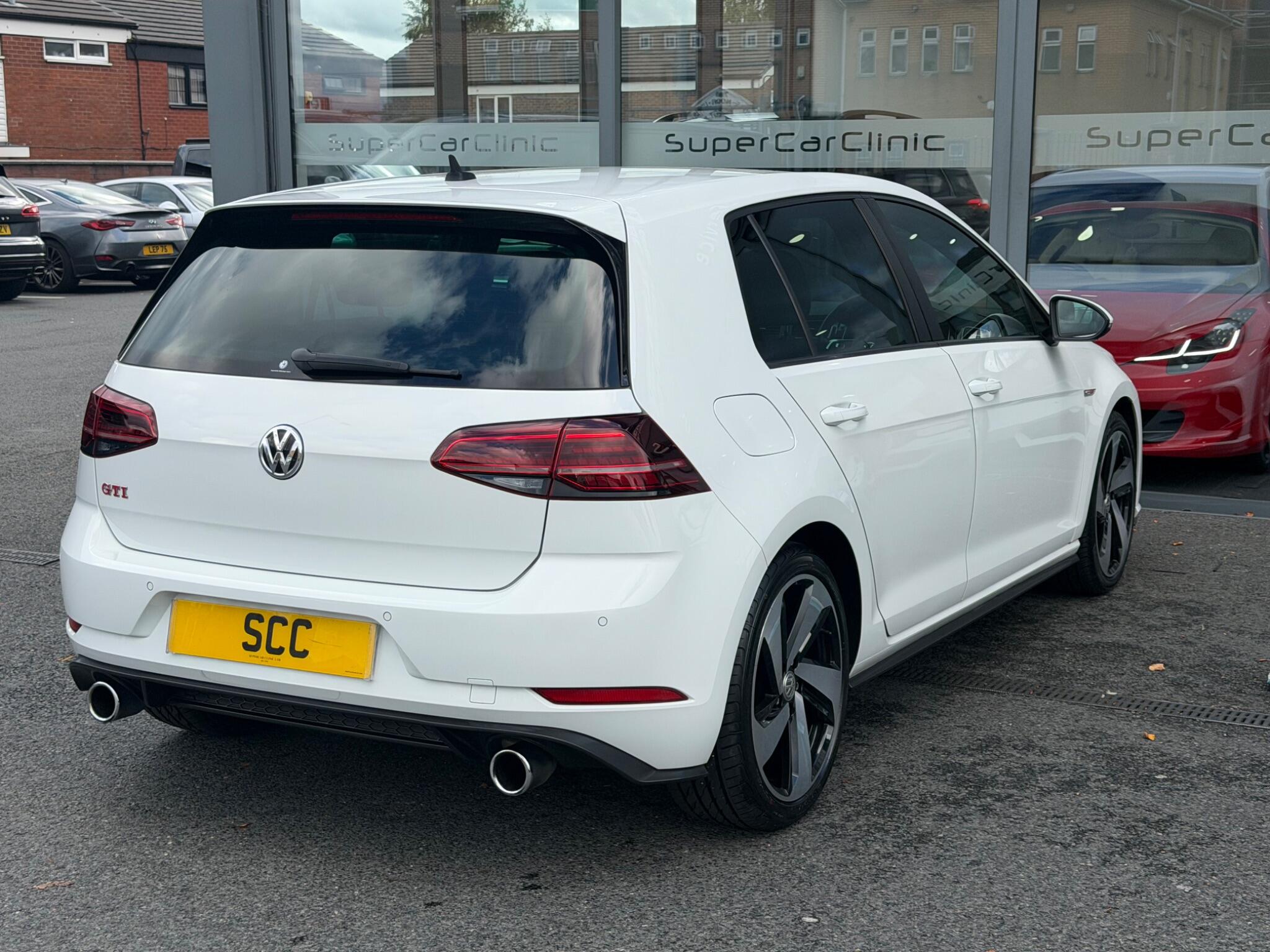 Volkswagen Golf view 12