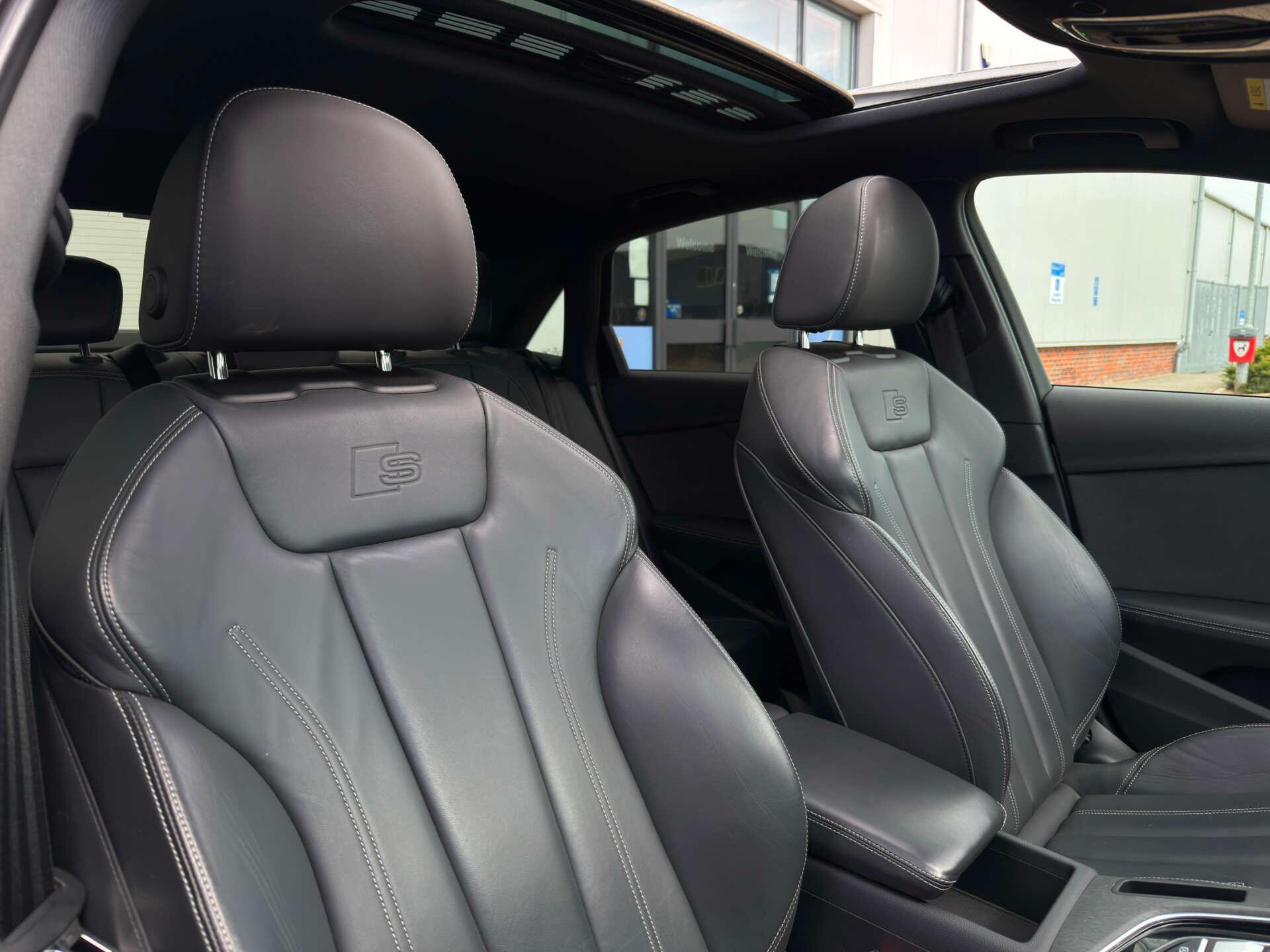 Audi A4 view 15
