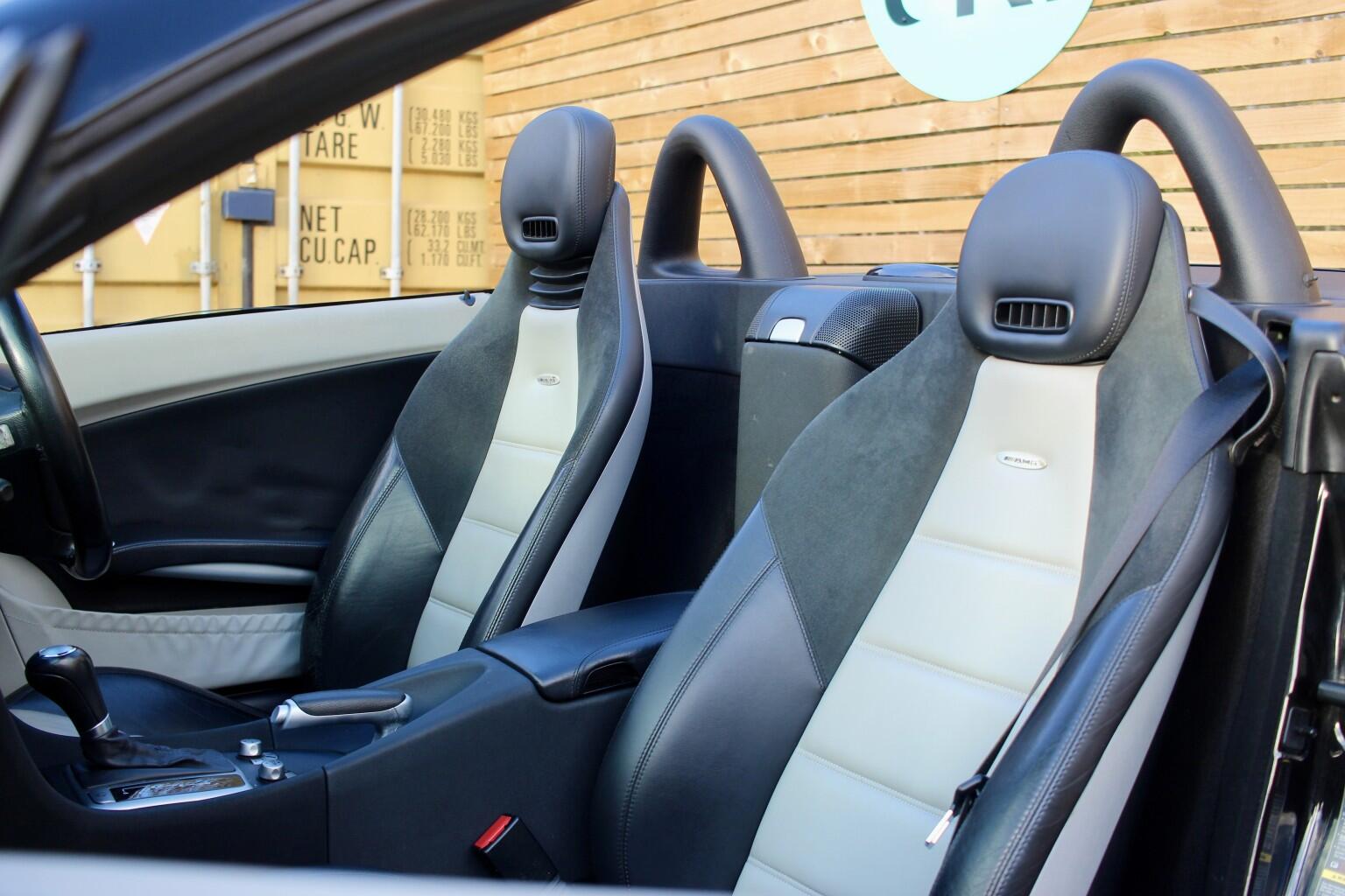 Mercedes-Benz SLK view 9
