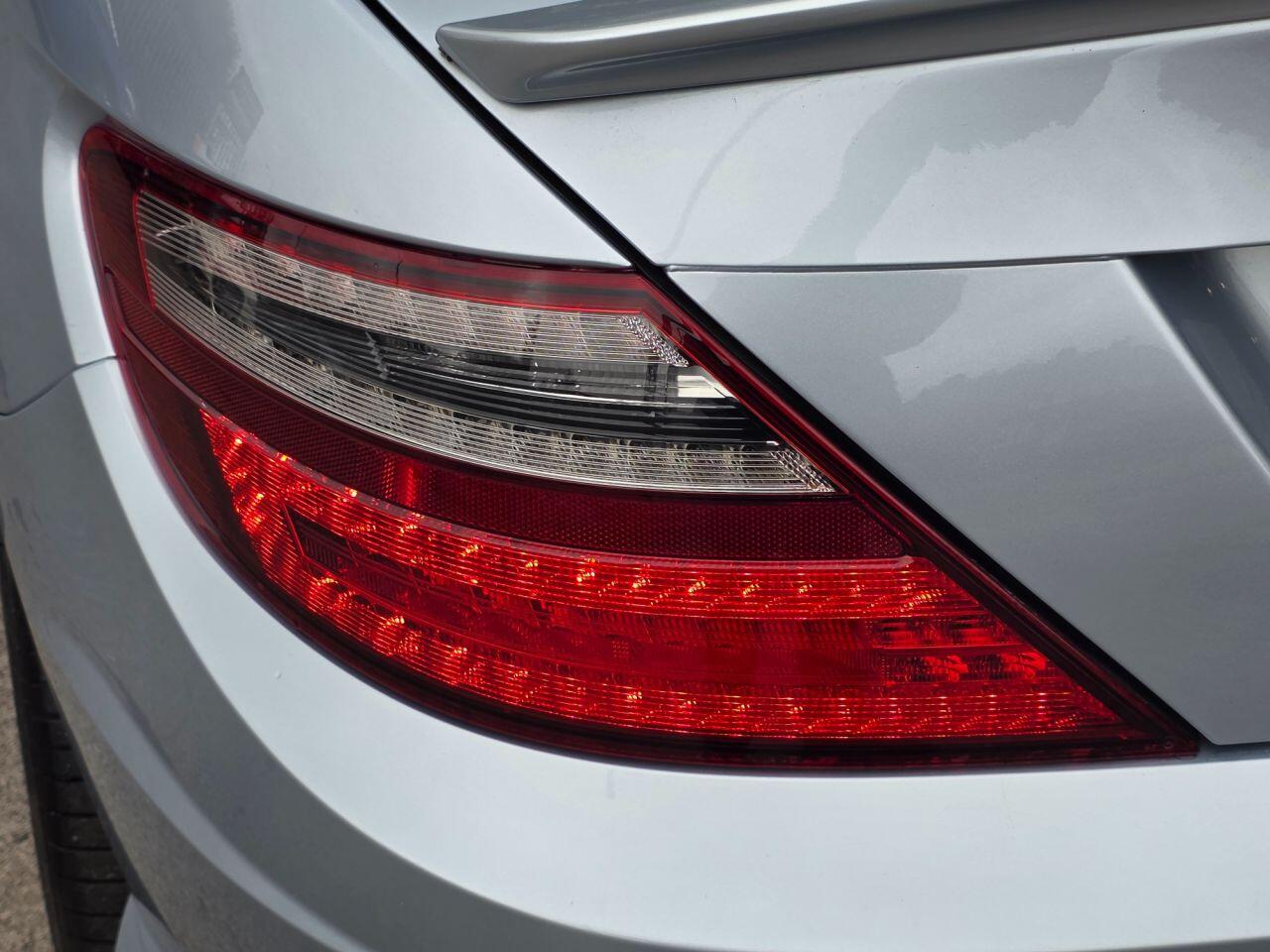 Mercedes-Benz SLK view 60