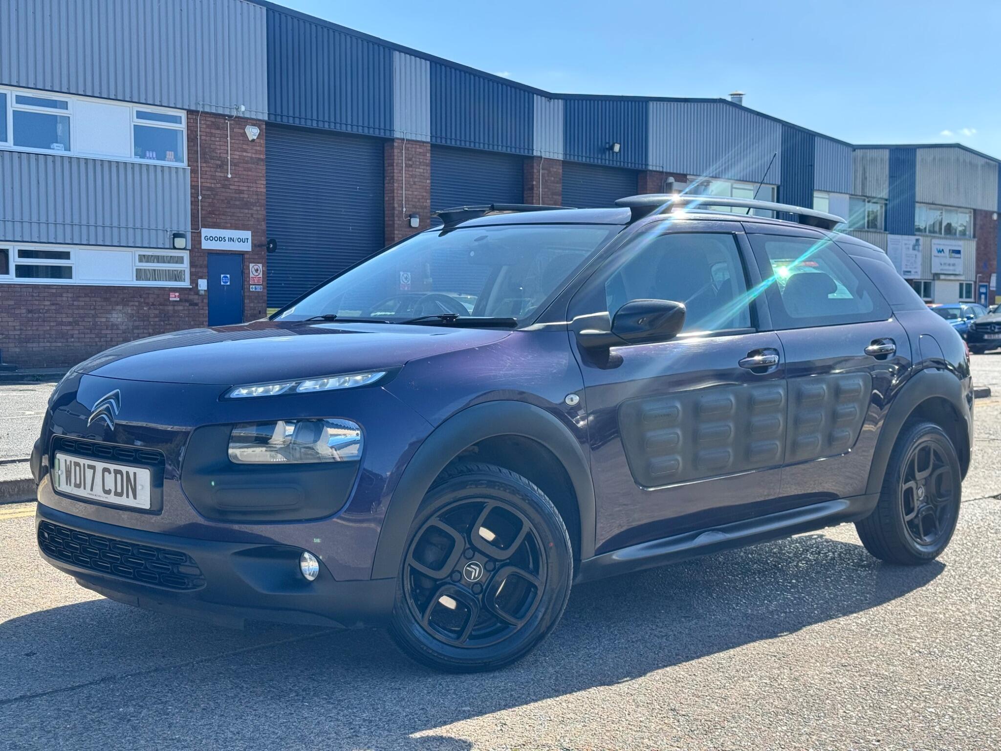 Citroen C4 Cactus view 7
