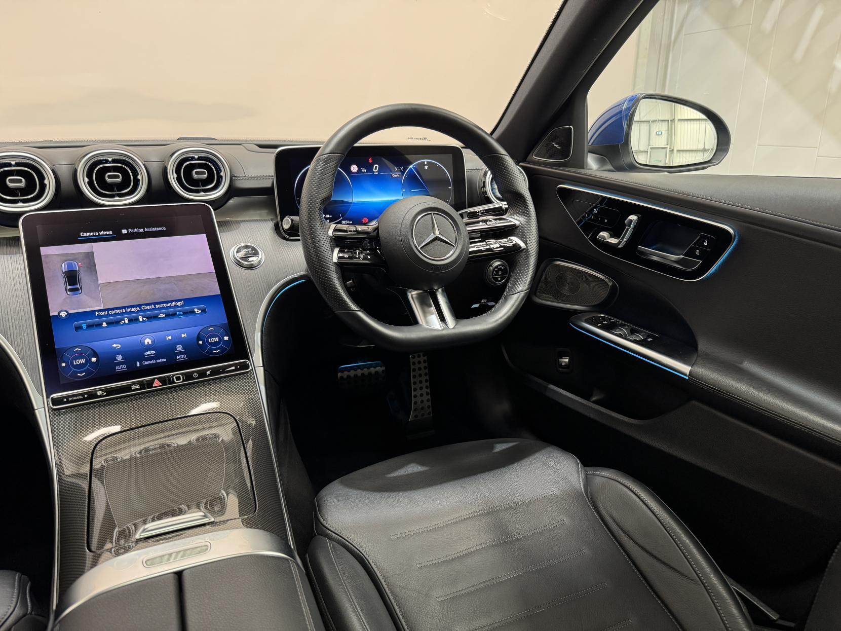 Mercedes-Benz C Class view 22
