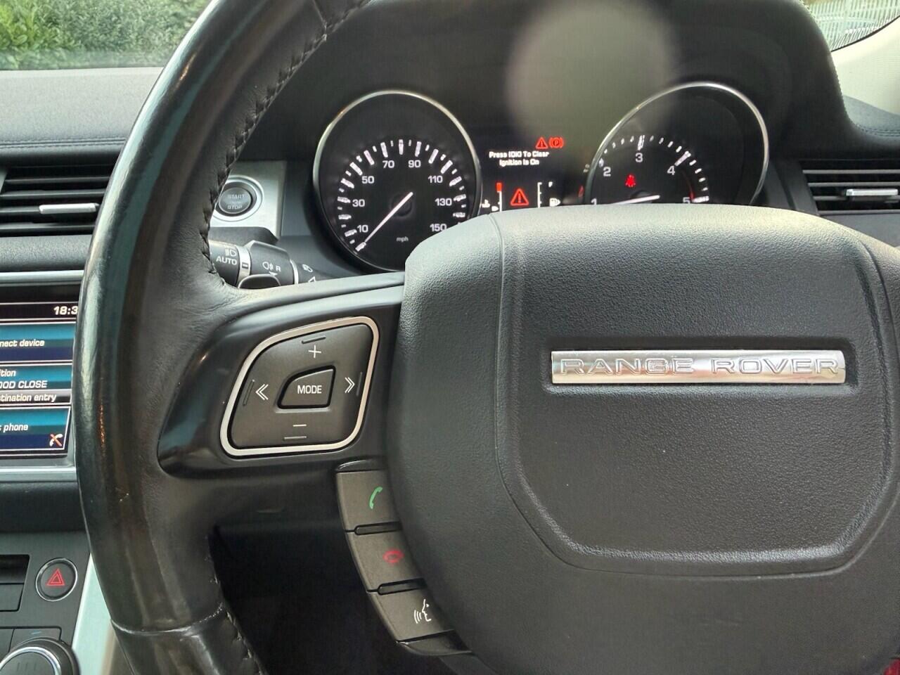 Land Rover Range Rover Evoque view 25