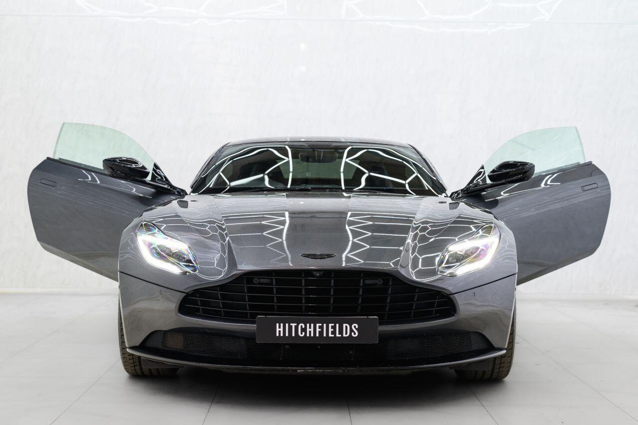 Aston Martin DB11 view 5