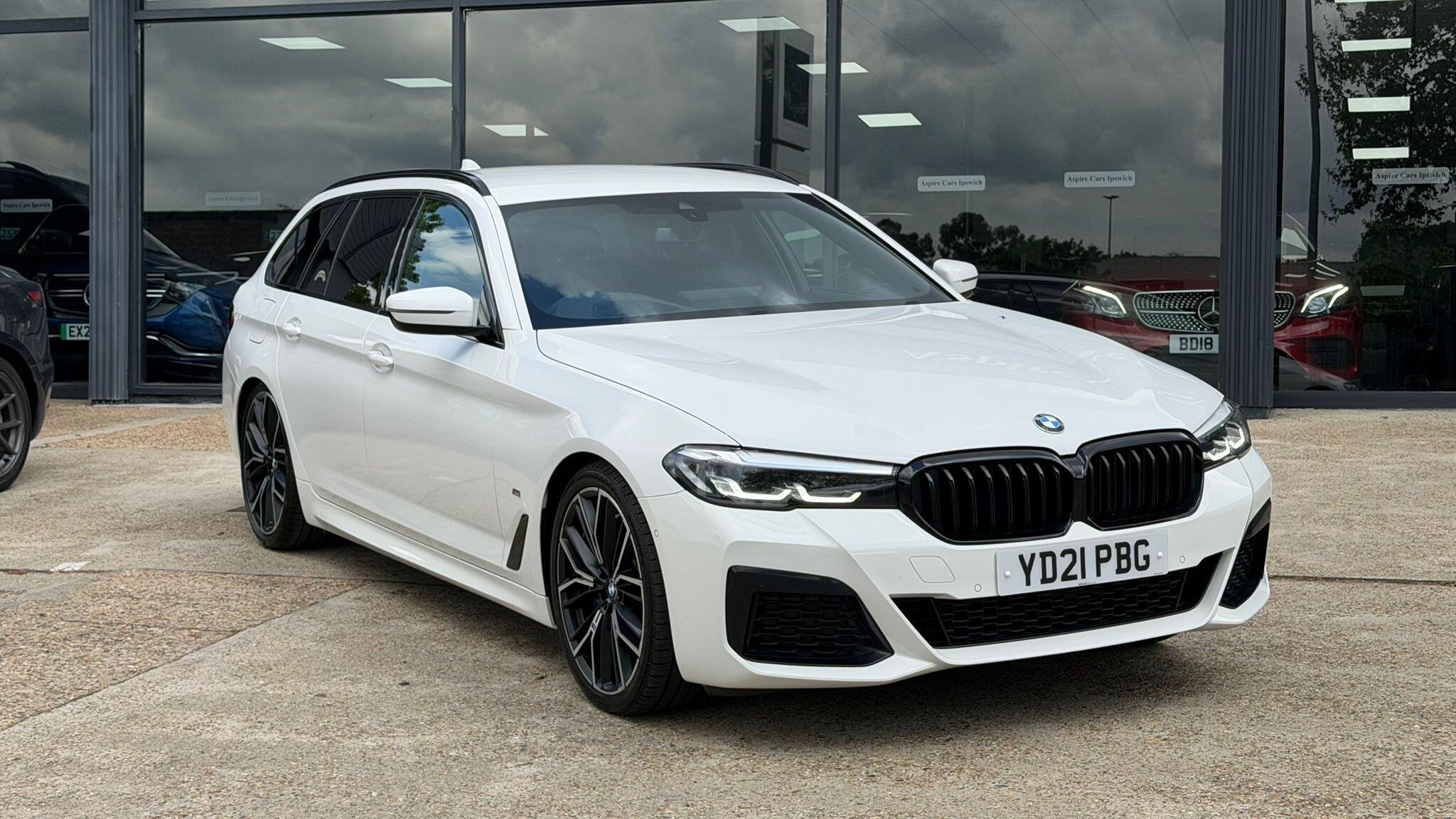 BMW 5 Series view 7