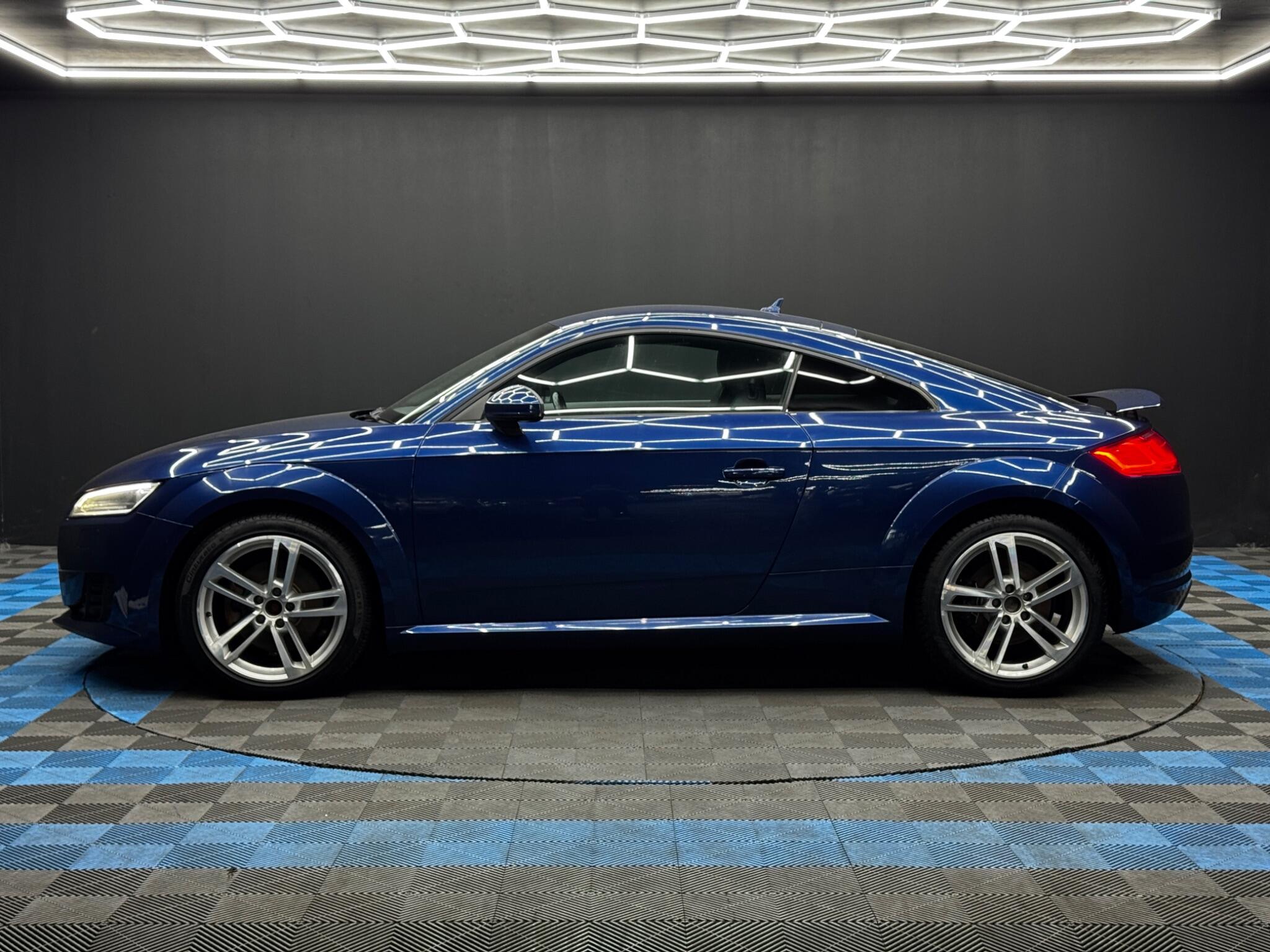 Audi TT view 8