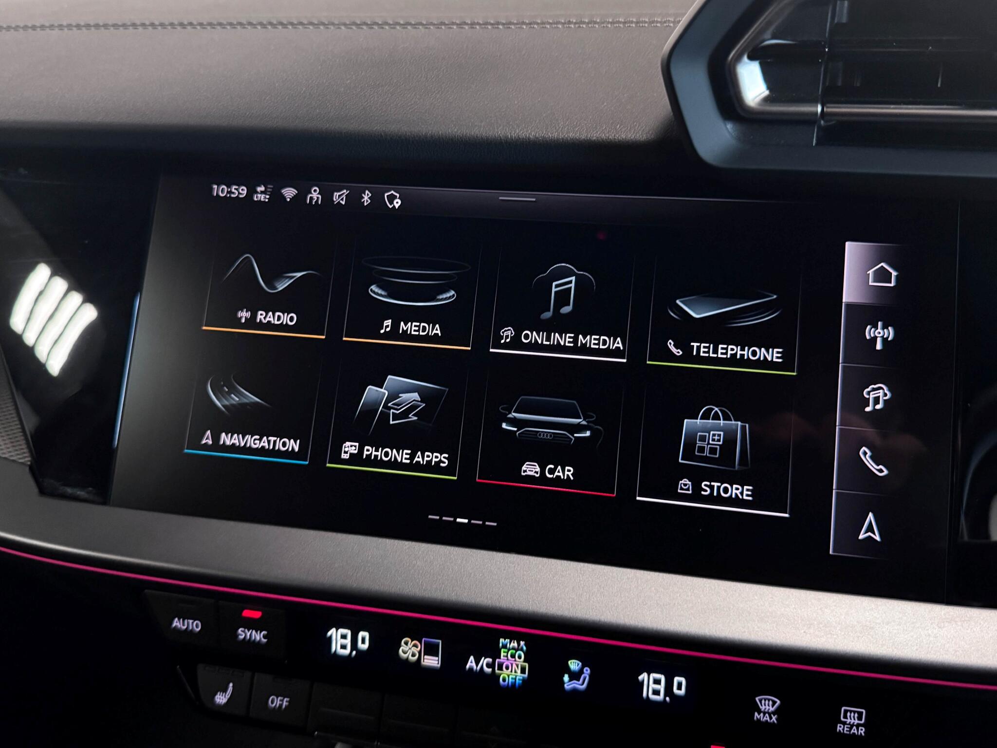 Audi A3 view 38