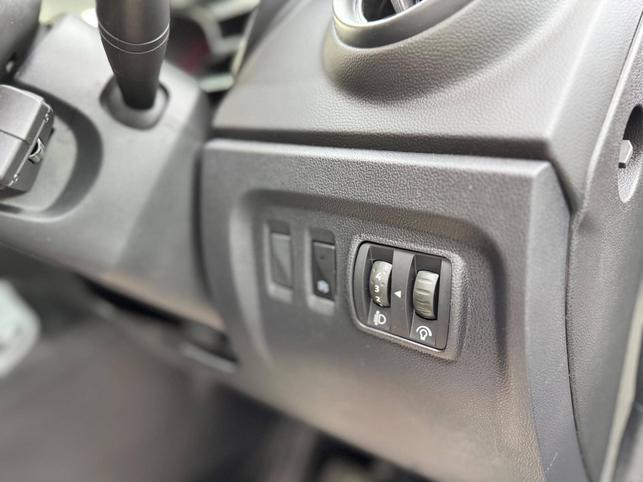 Renault Captur view 29