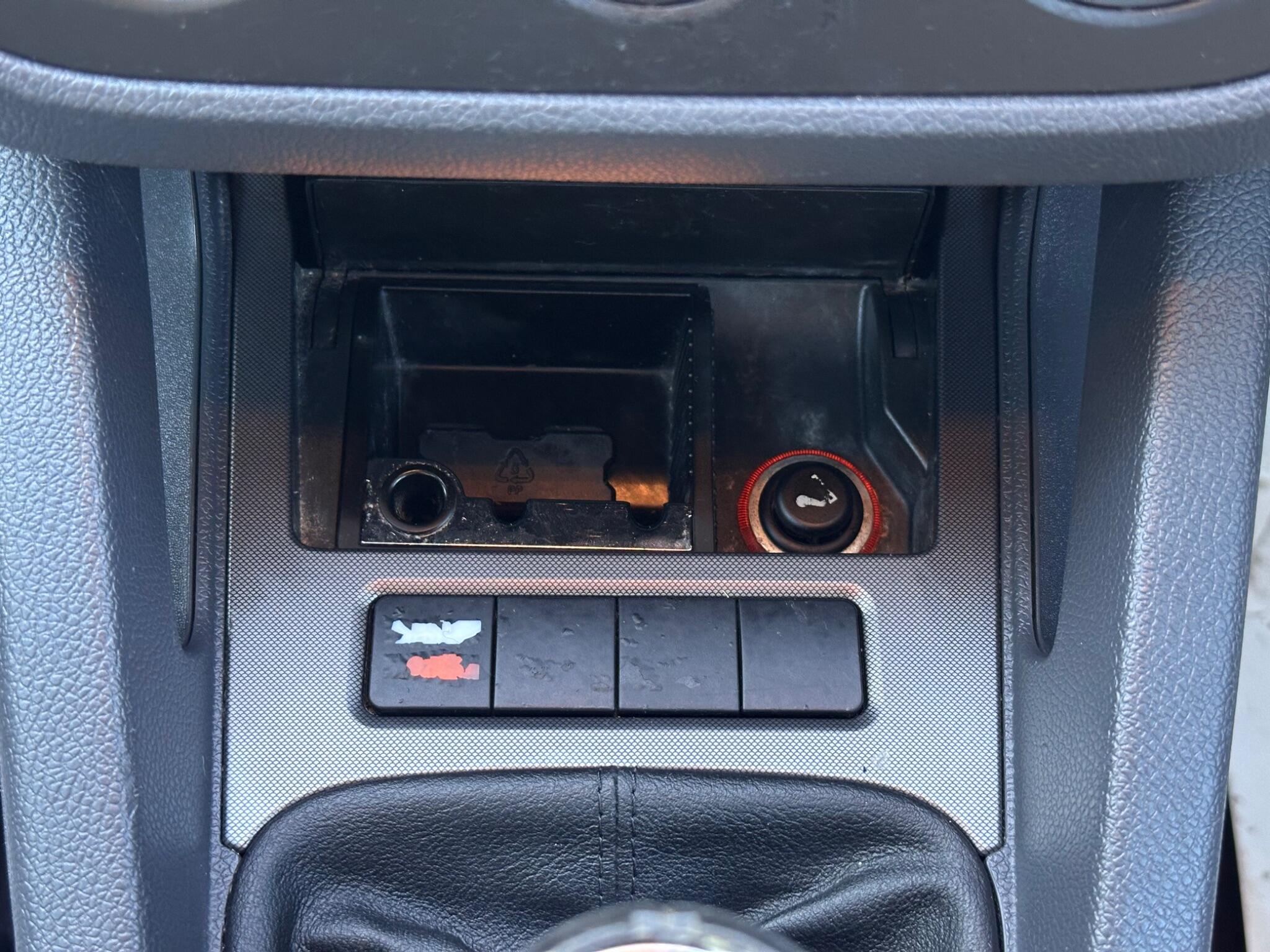 Volkswagen Golf view 32
